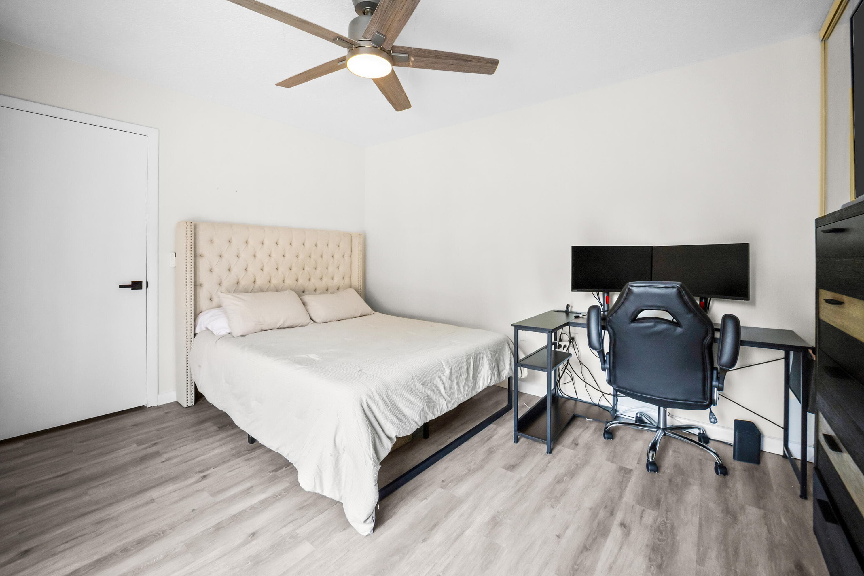 102 1st Lane, Greenacres, FL 33463 17