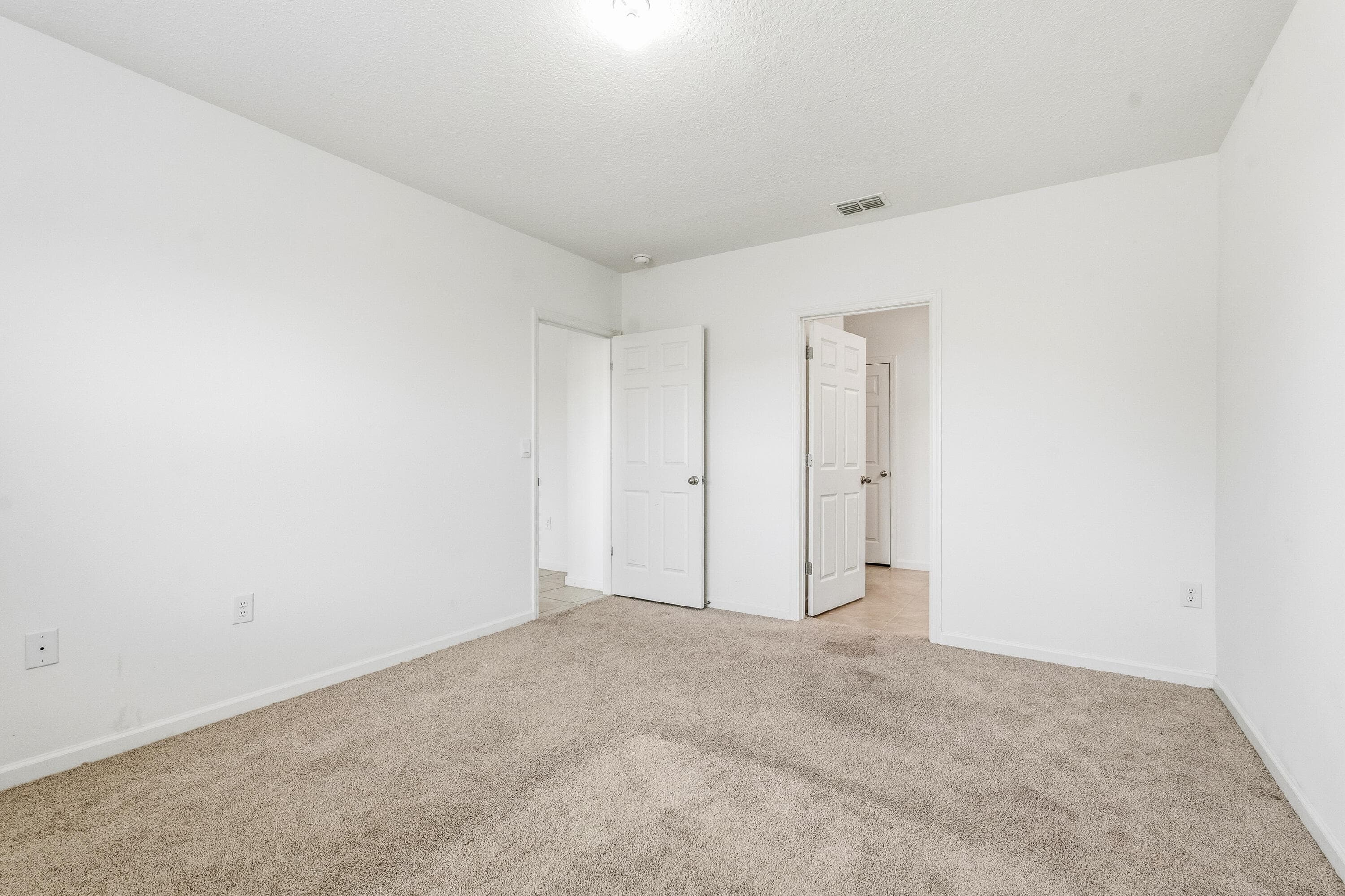 2670 RAMSDALE Drive SE, Palm Bay, FL 32909 17