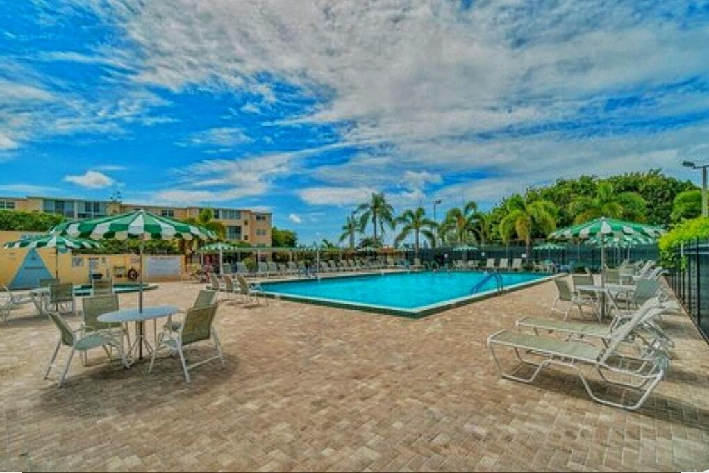2601 NE 3rd Court 4100, Boynton Beach, FL 33435 28