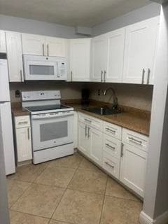 600 VILLAGE GREEN Court 220, Palm Springs, FL 33461 5