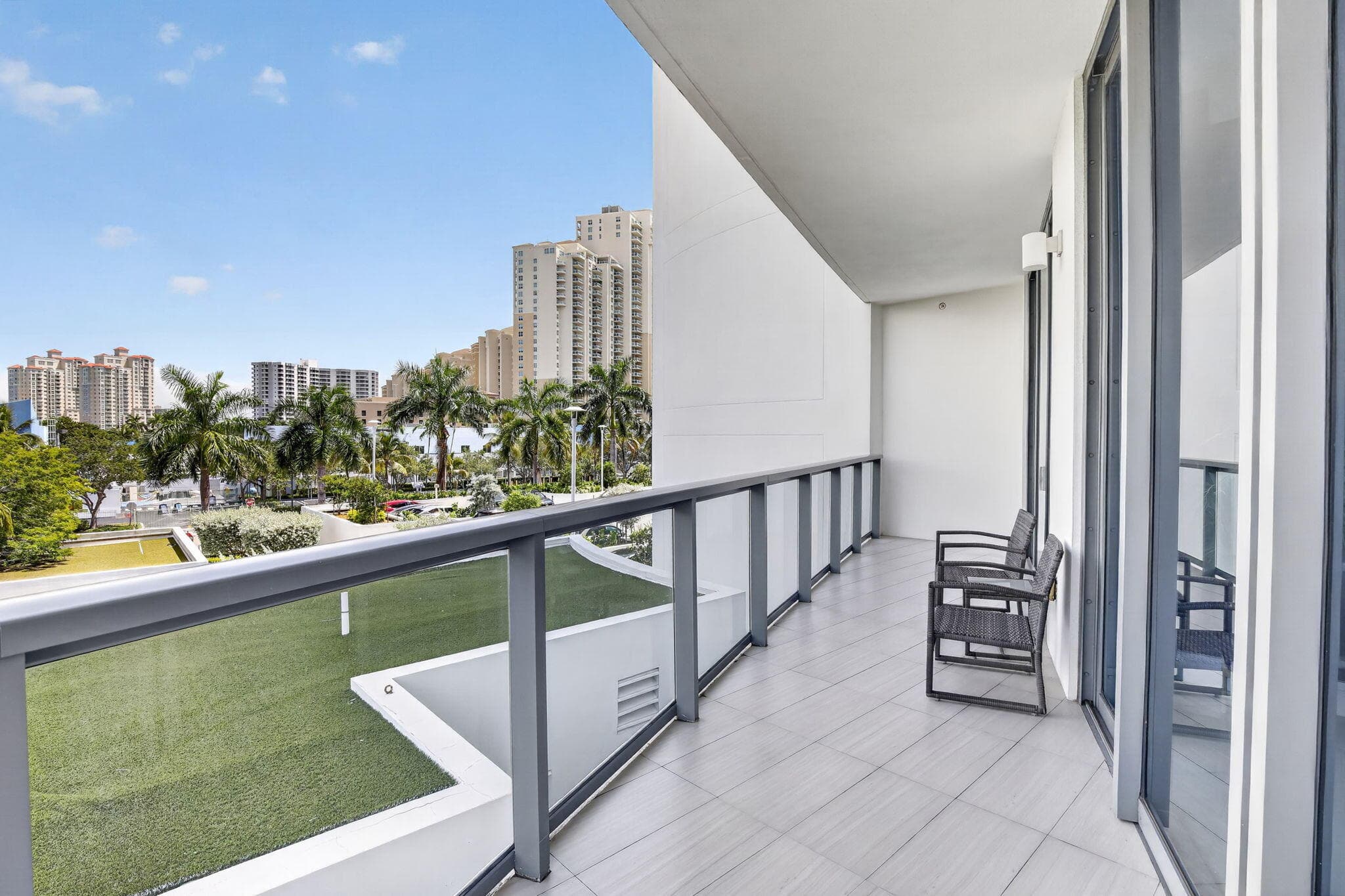 3250 NE 188th Street 201, Aventura, FL 33180 41