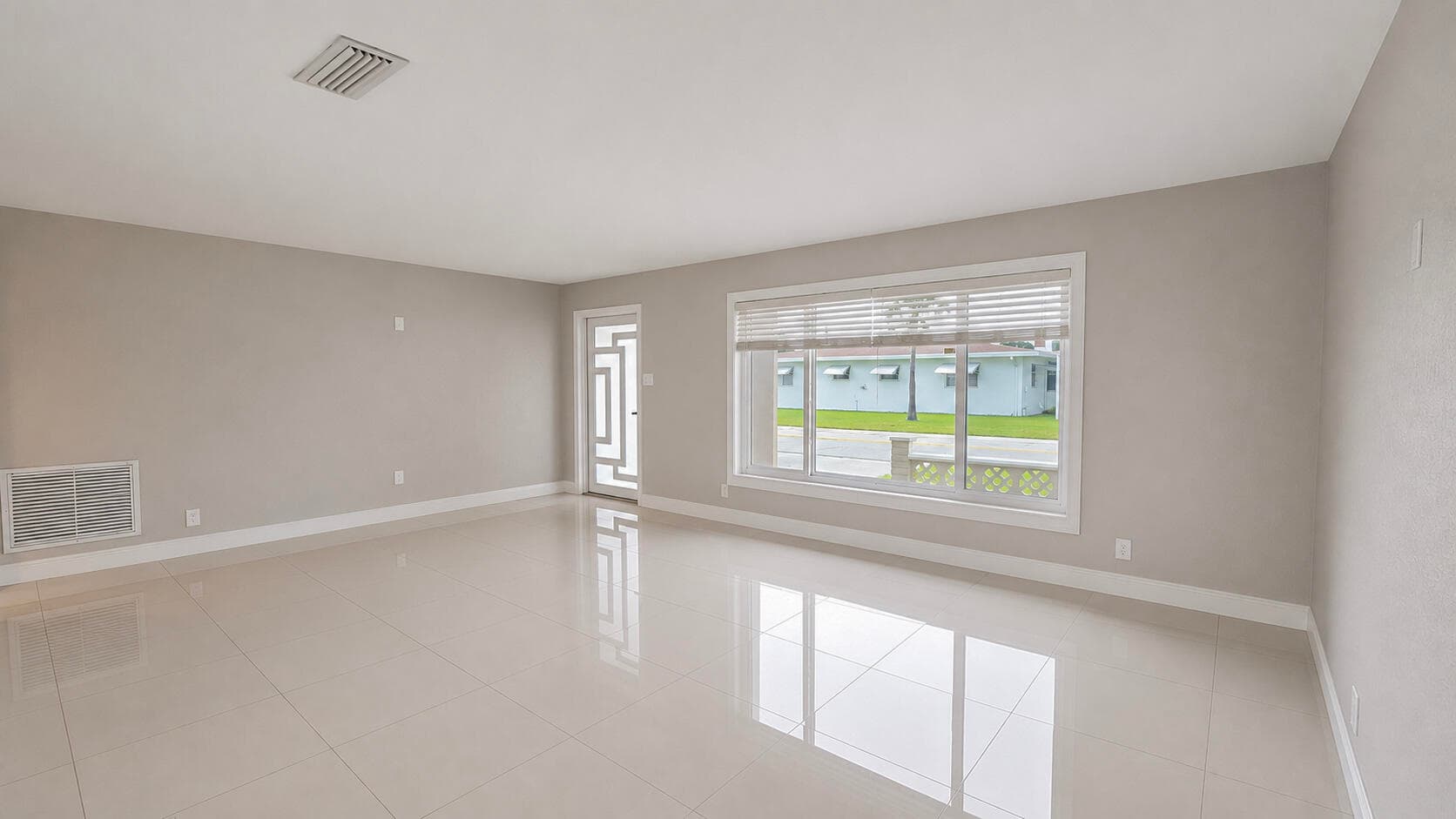 7180 NW 10th Court, Margate, FL 33063 3