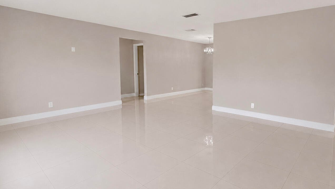 7180 NW 10th Court, Margate, FL 33063 5