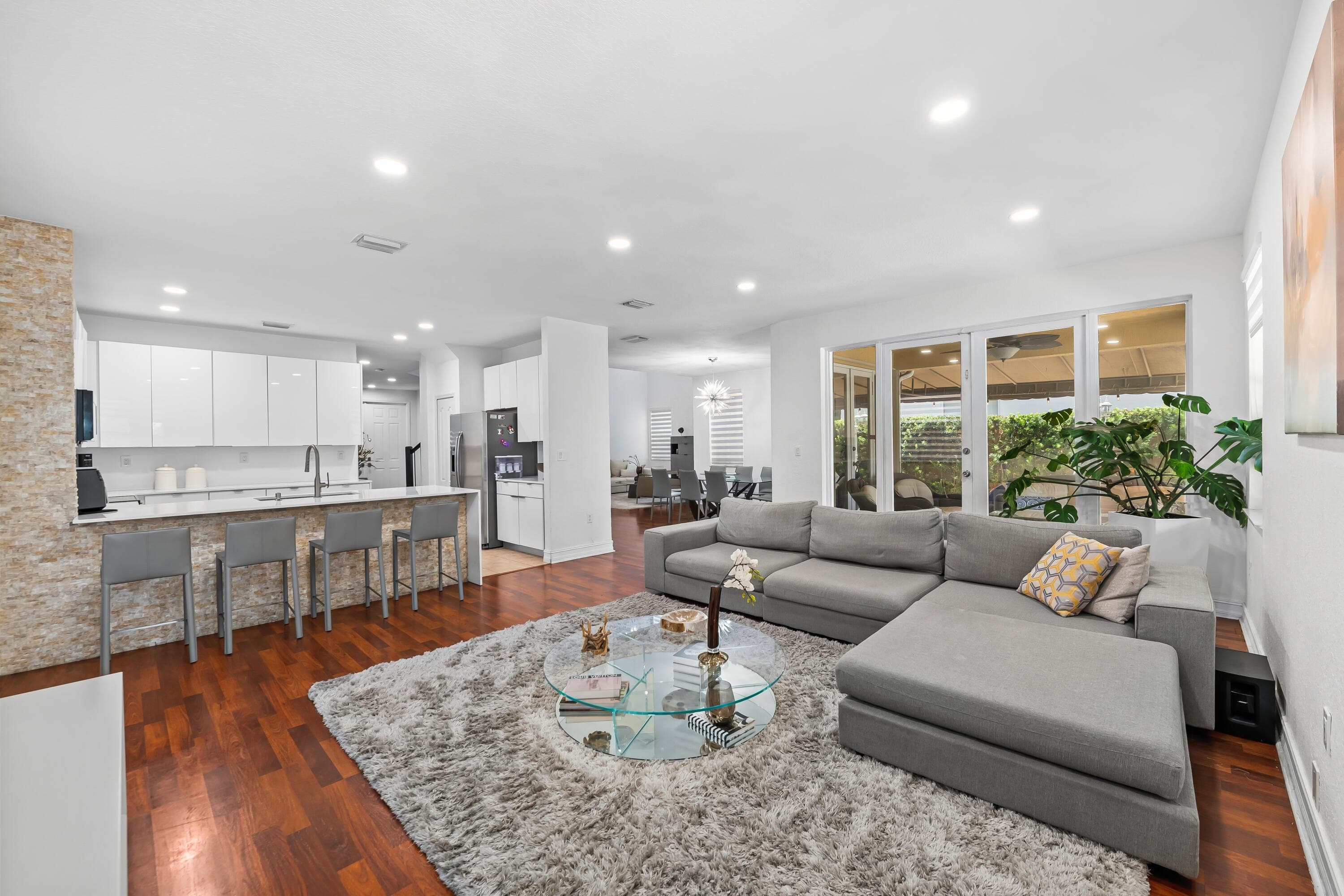 11491 NW 82nd Terrace NW, Doral, FL 33178 10