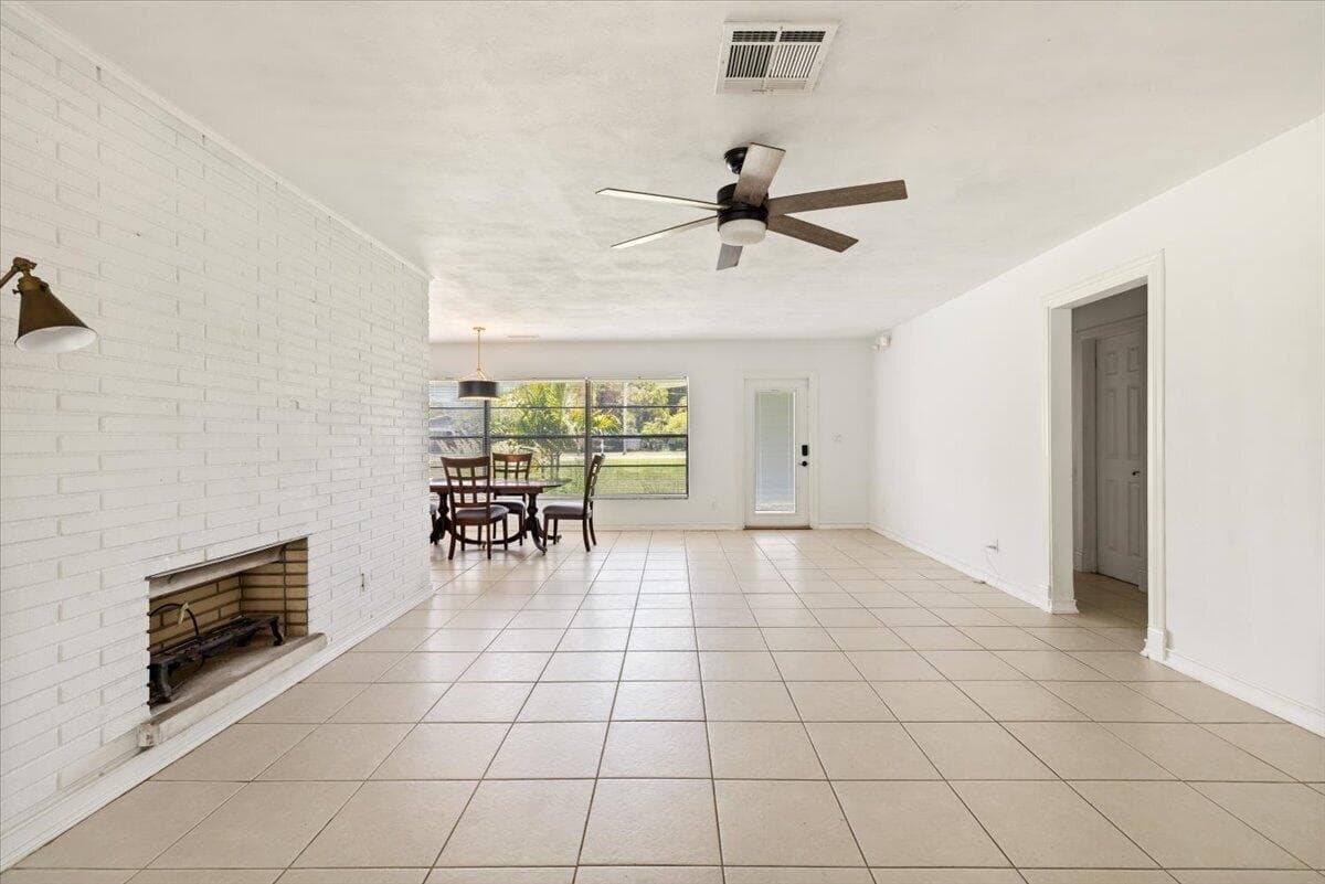 145 18th Avenue, Vero Beach, FL 32962 15