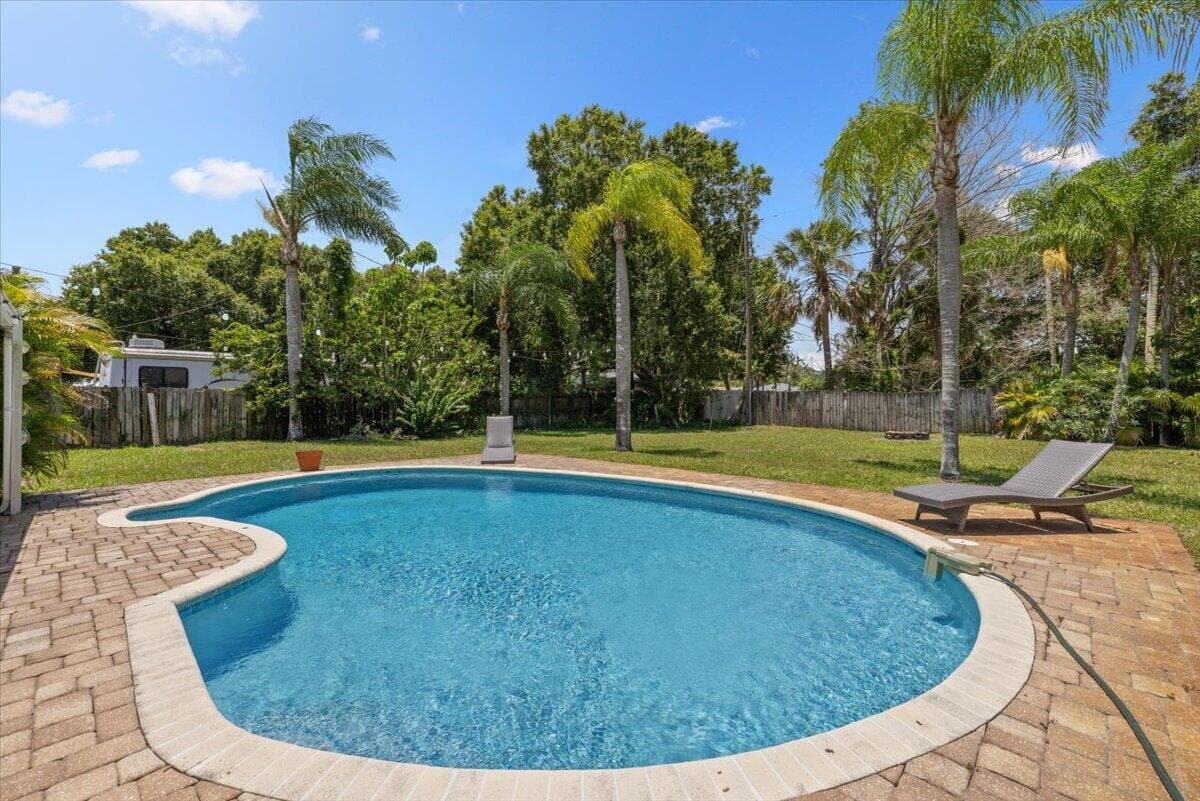 145 18th Avenue, Vero Beach, FL 32962 28