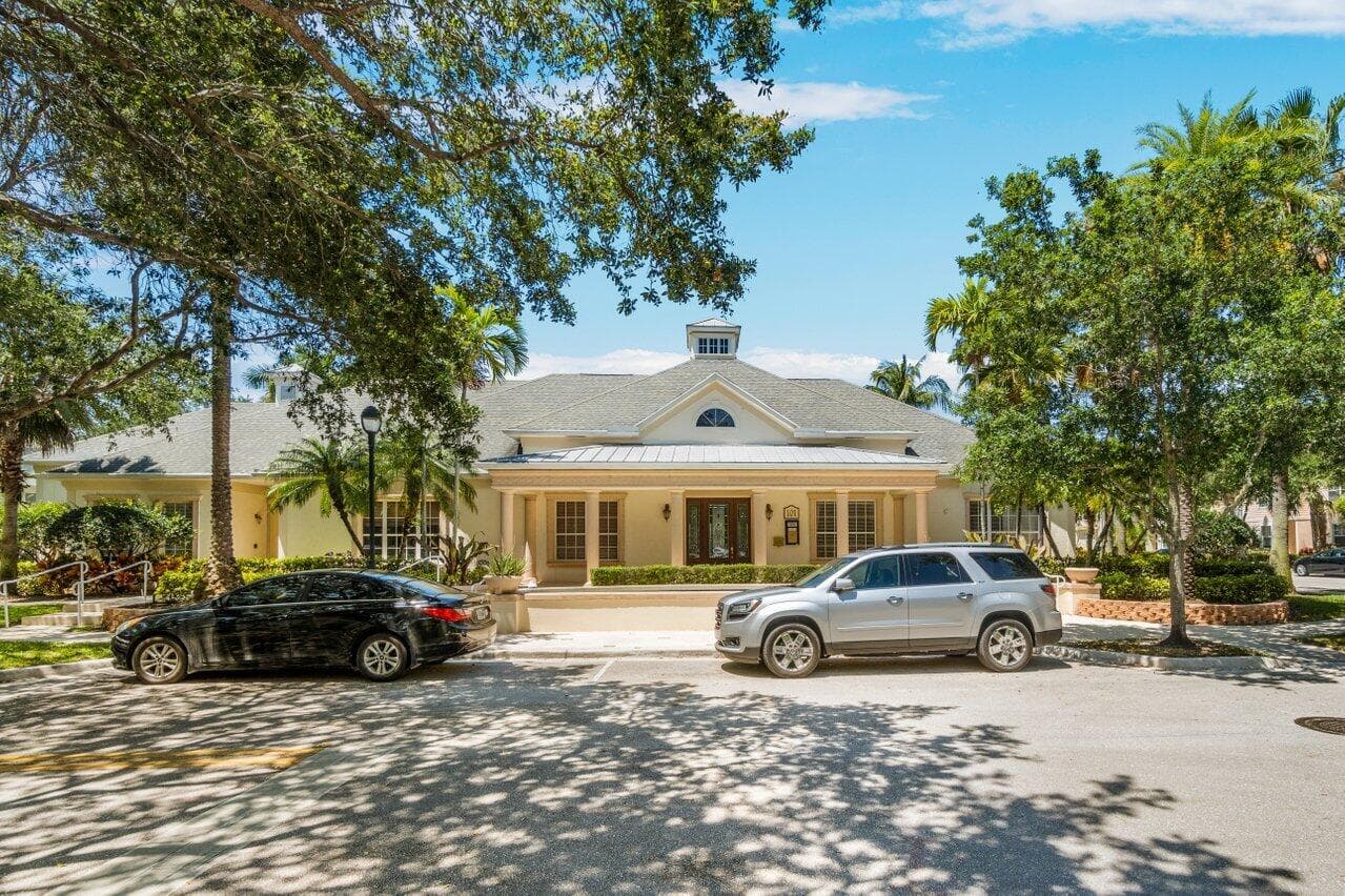 276 MURCIA Drive 213, Jupiter, FL 33458 27