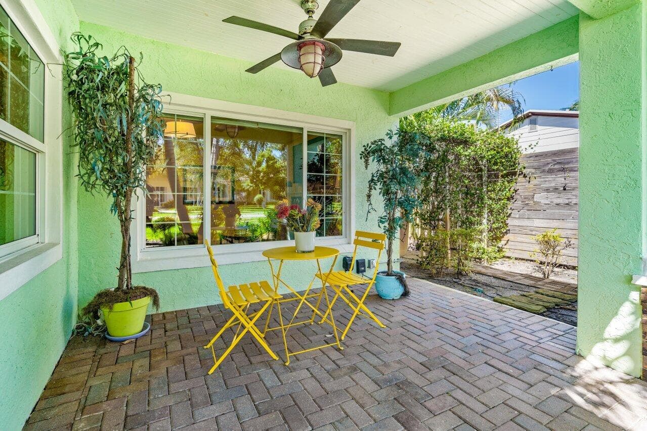 520 NE 3RD Avenue, Delray Beach, FL 33444 10