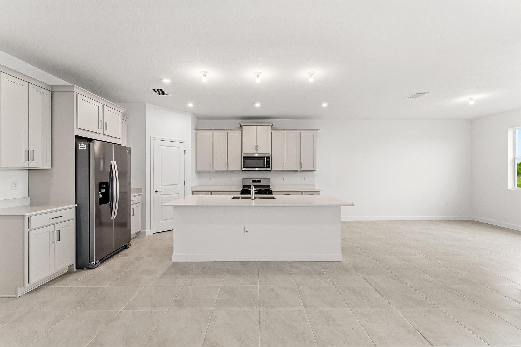 10881 SW Orana Drive, Port St. Lucie, FL 34987 2