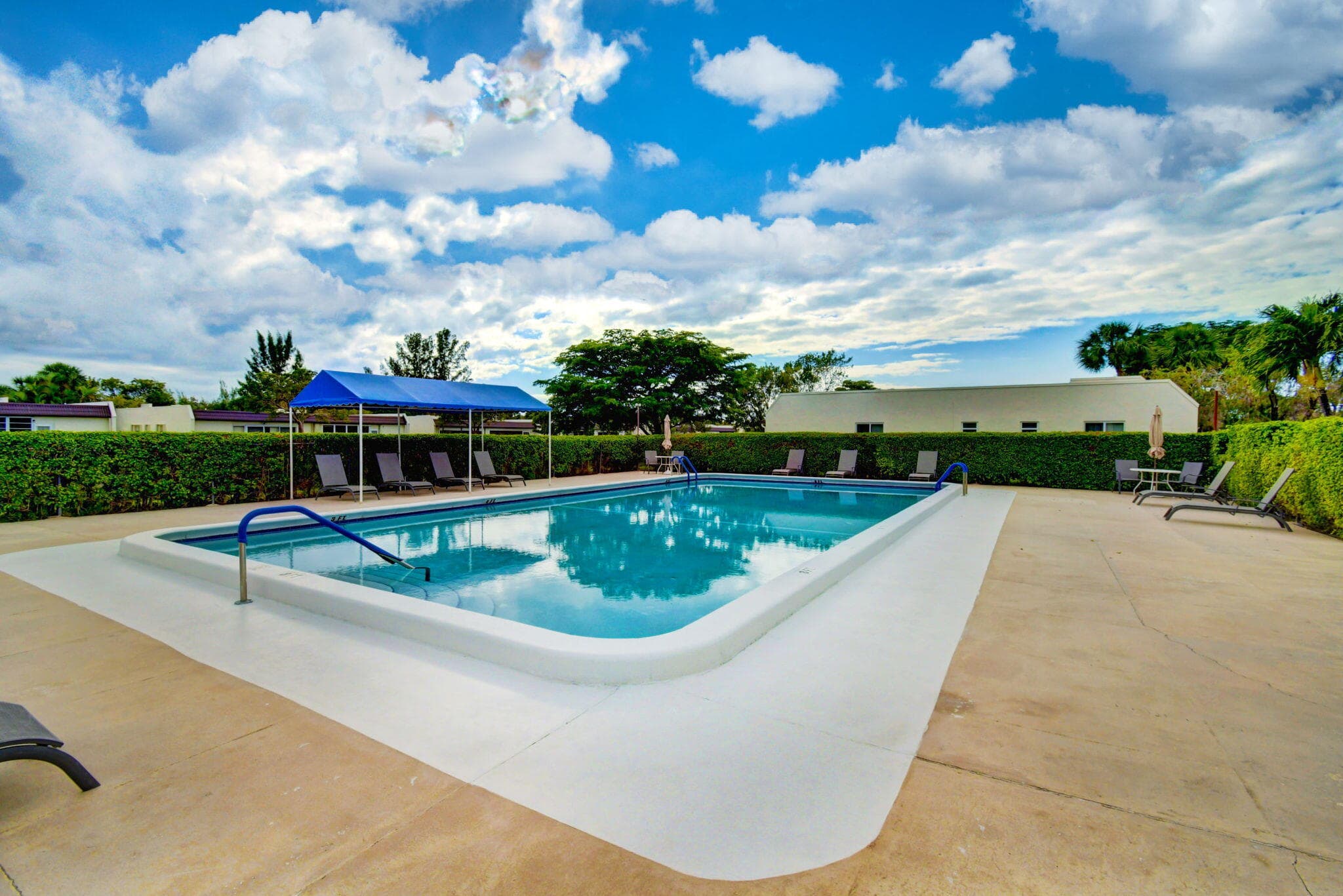 210 Lake Evelyn Drive, West Palm Beach, FL 33411 30