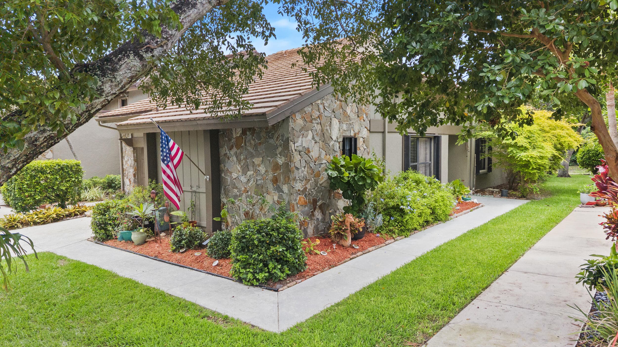 5137 THYME Drive, Palm Beach Gardens, FL 33418 4