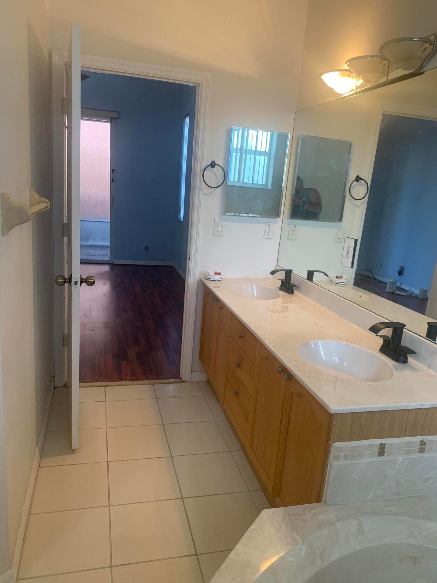 2215 HYPOLUXO Road, Lake Worth, FL 33462 24