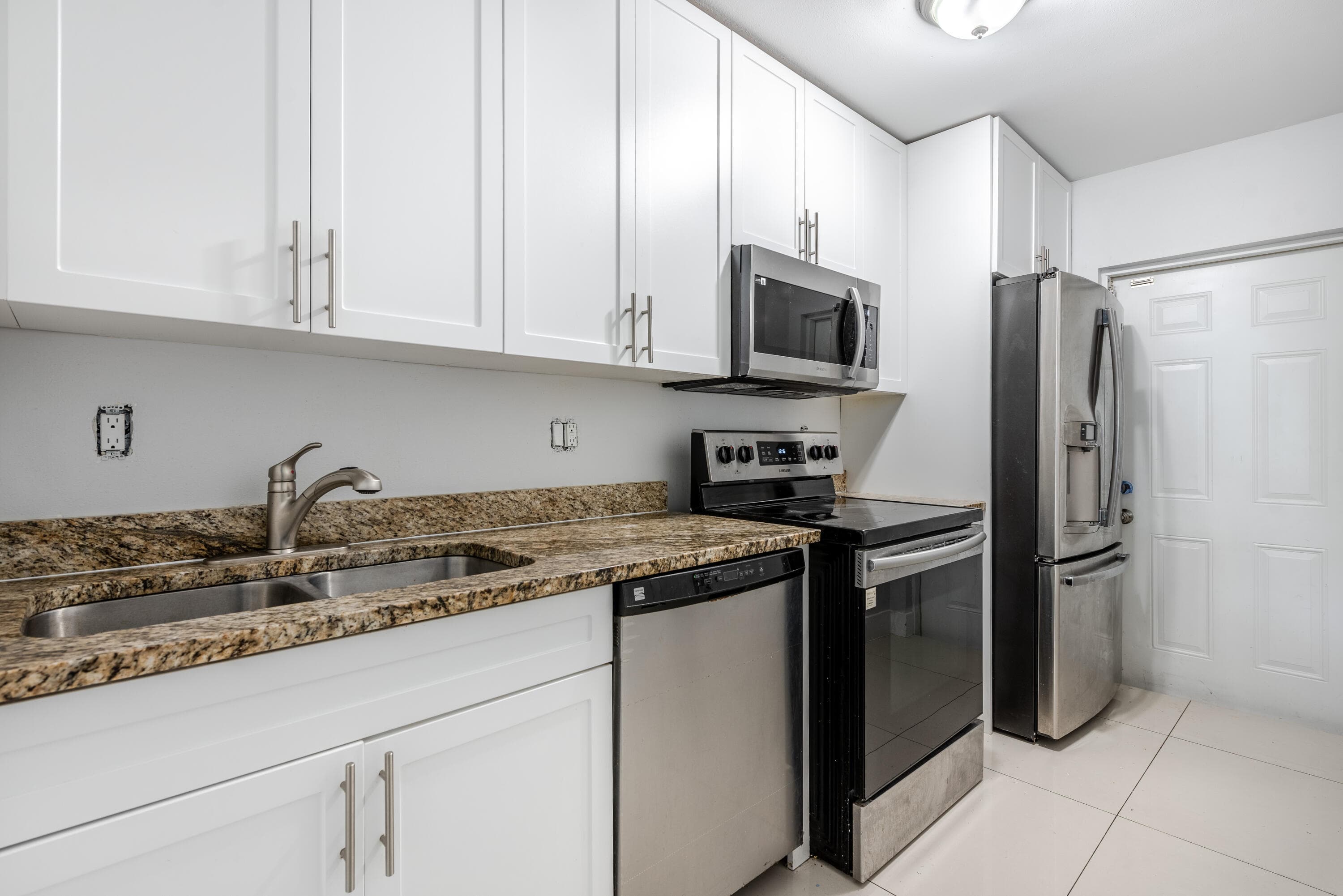 220 Perry Avenue B, Greenacres, FL 33463 3