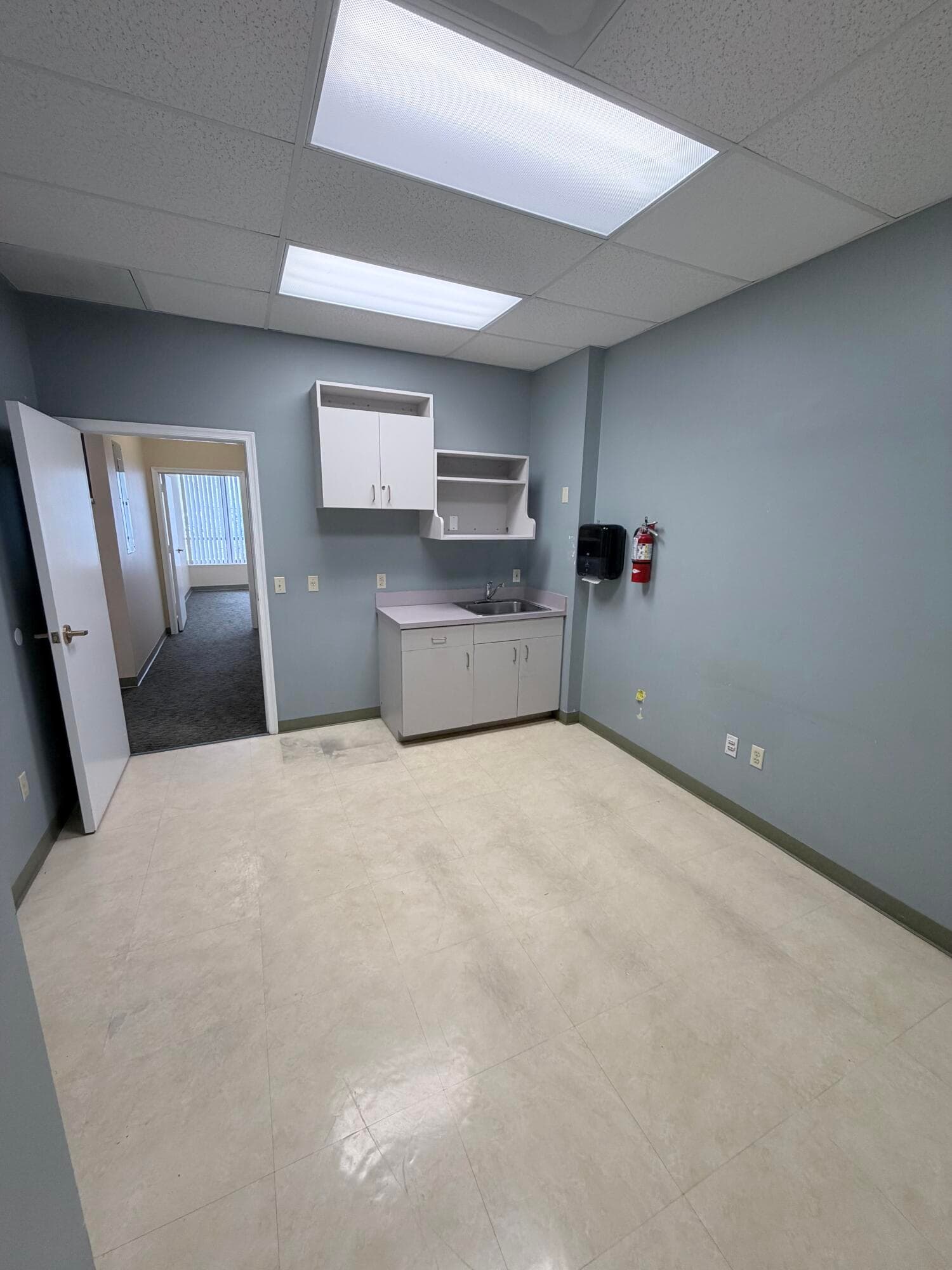 900 SE Ocean Boulevard F256, Stuart, FL 5