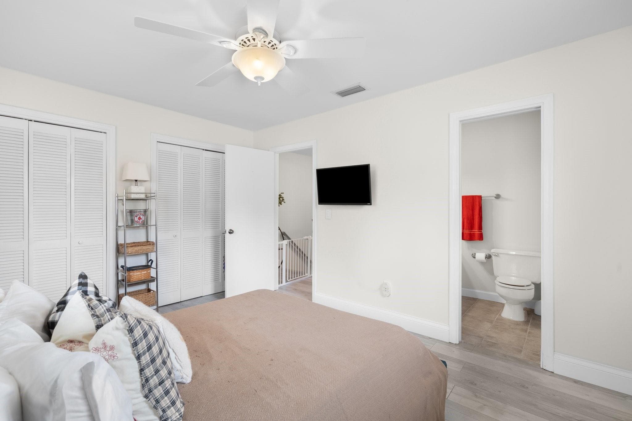 2116 NE 44TH Street, Lighthouse Point, FL 33064 19