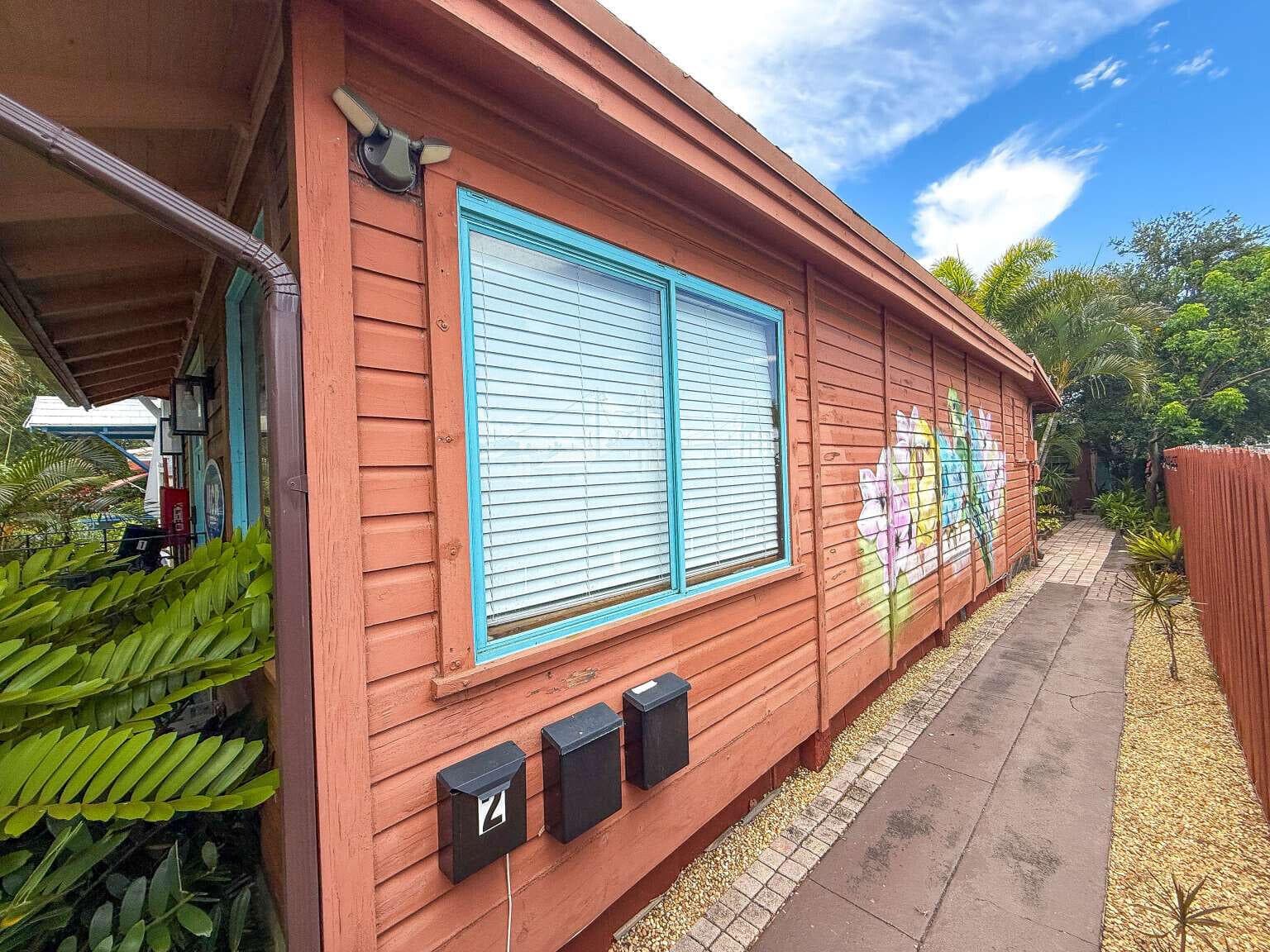 17 S L Street, Lake Worth Beach, FL 33460 5