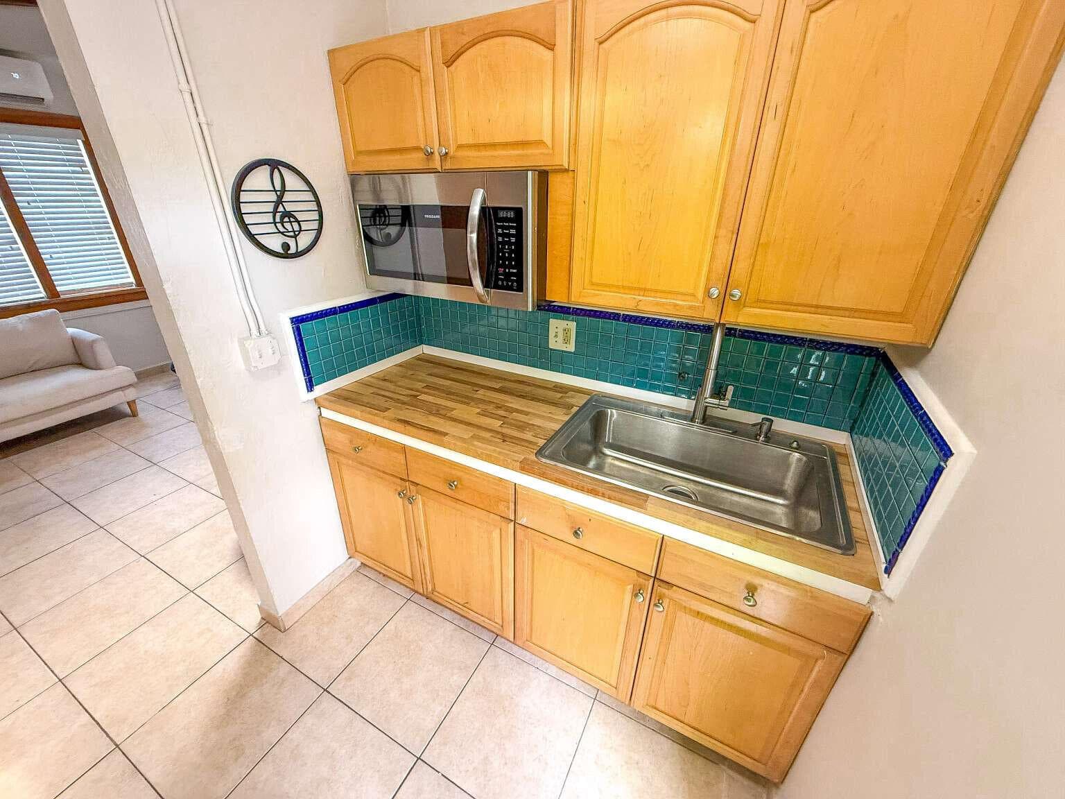 17 S L Street, Lake Worth Beach, FL 33460 10
