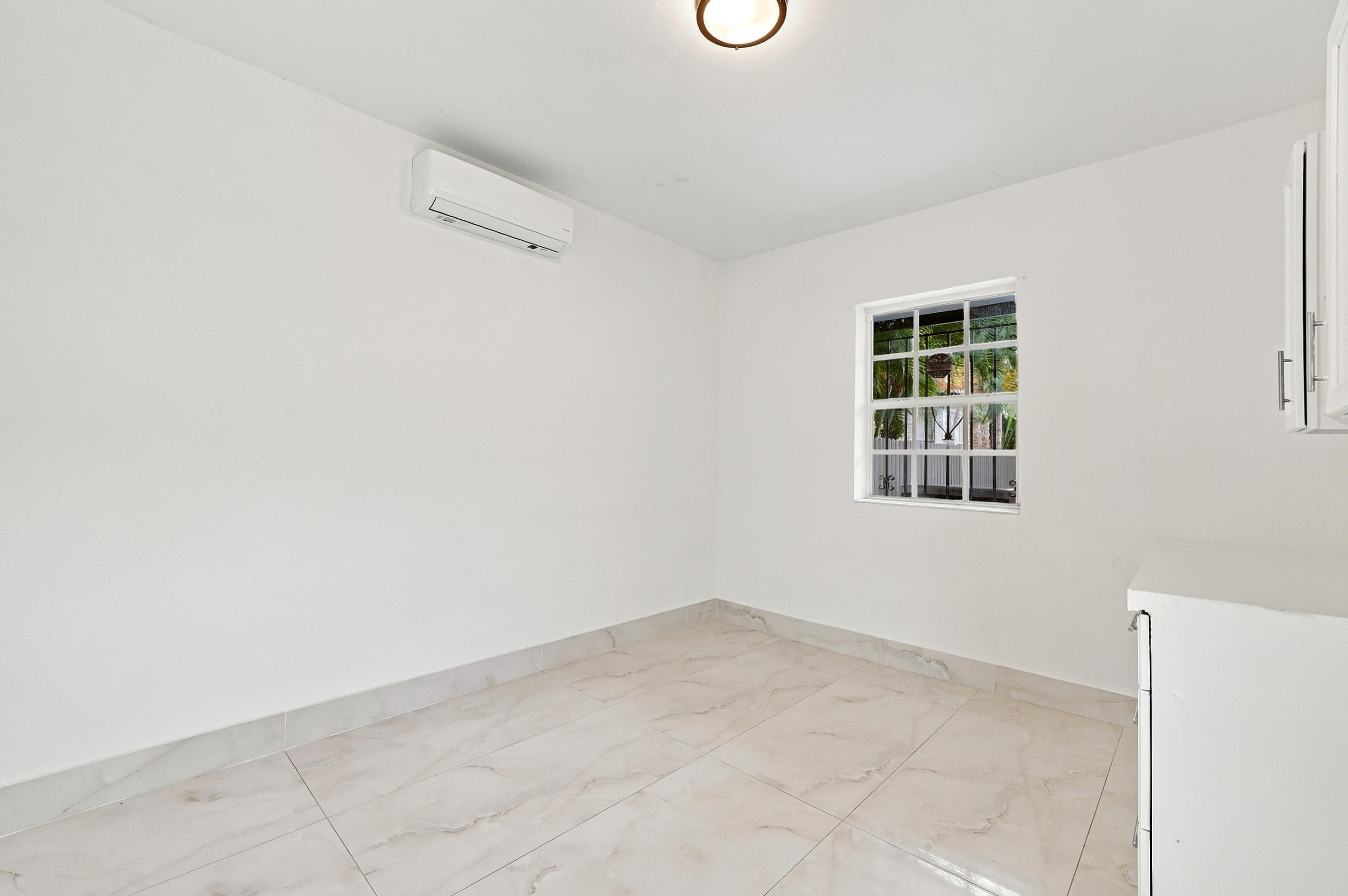 2239 SW 10TH Street, Miami, FL 33135 46
