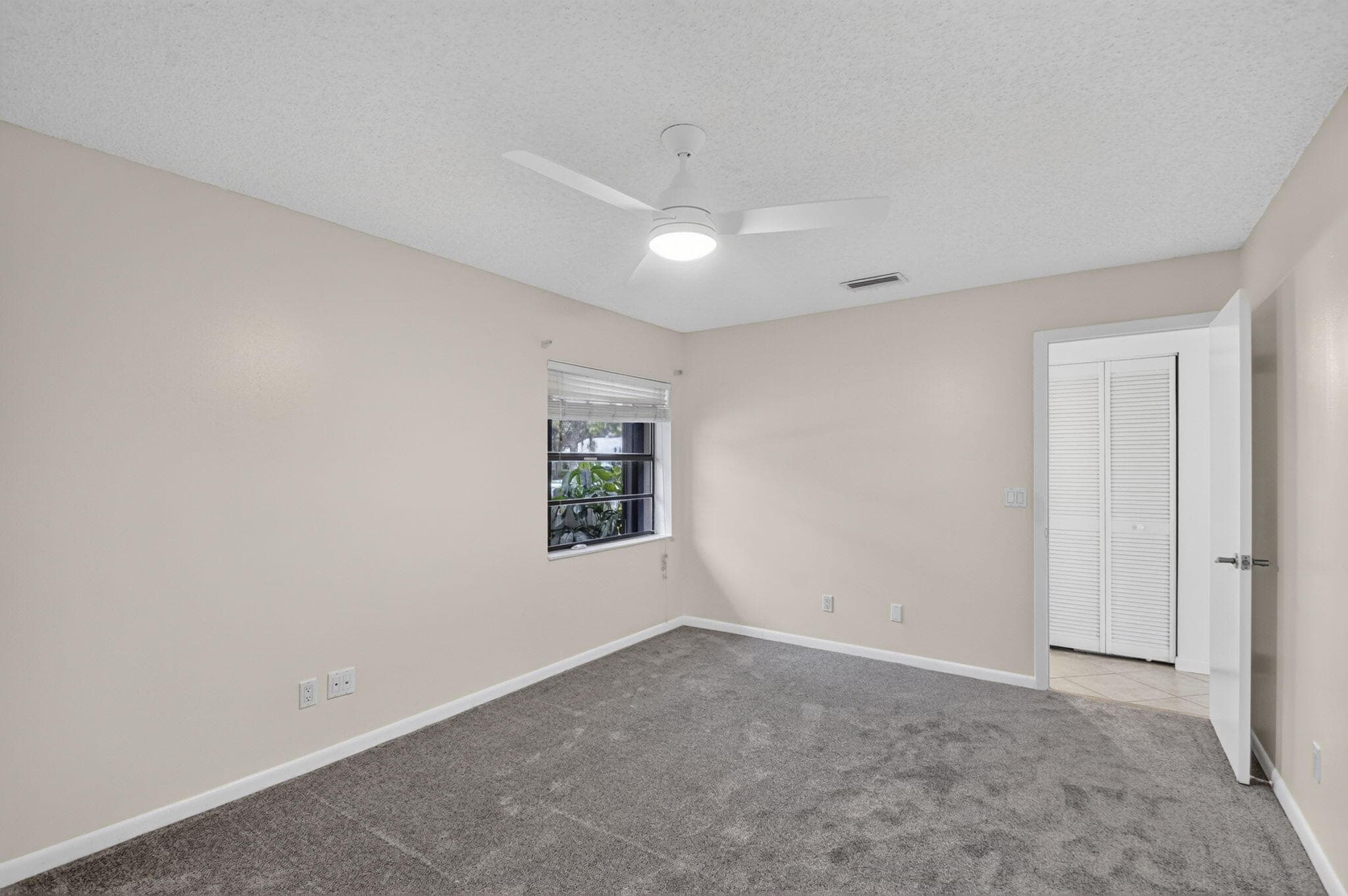 6102 WOODLAKE Boulevard, Greenacres, FL 33463 19