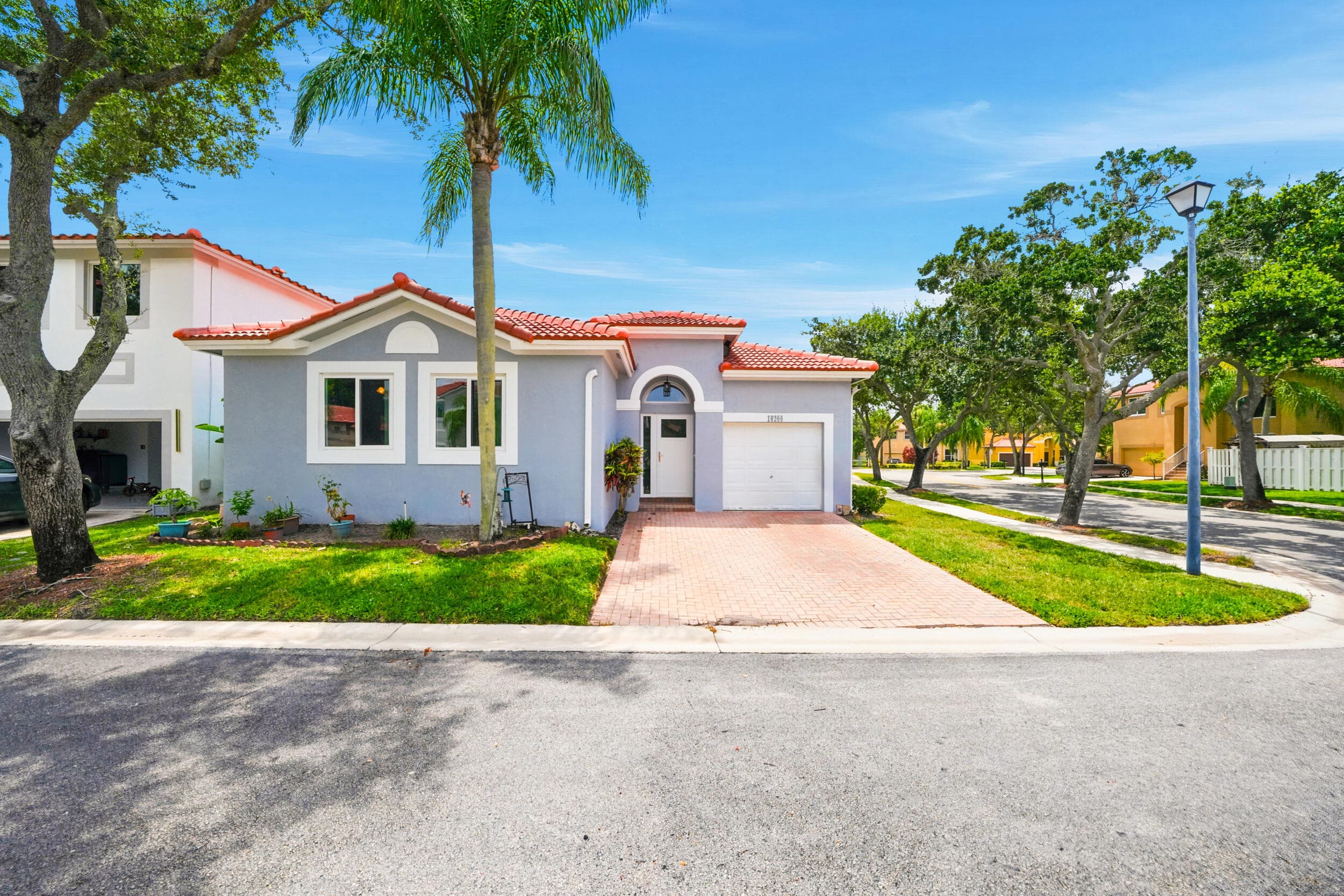 16208 OPAL CREEK Drive, Weston, FL 33331