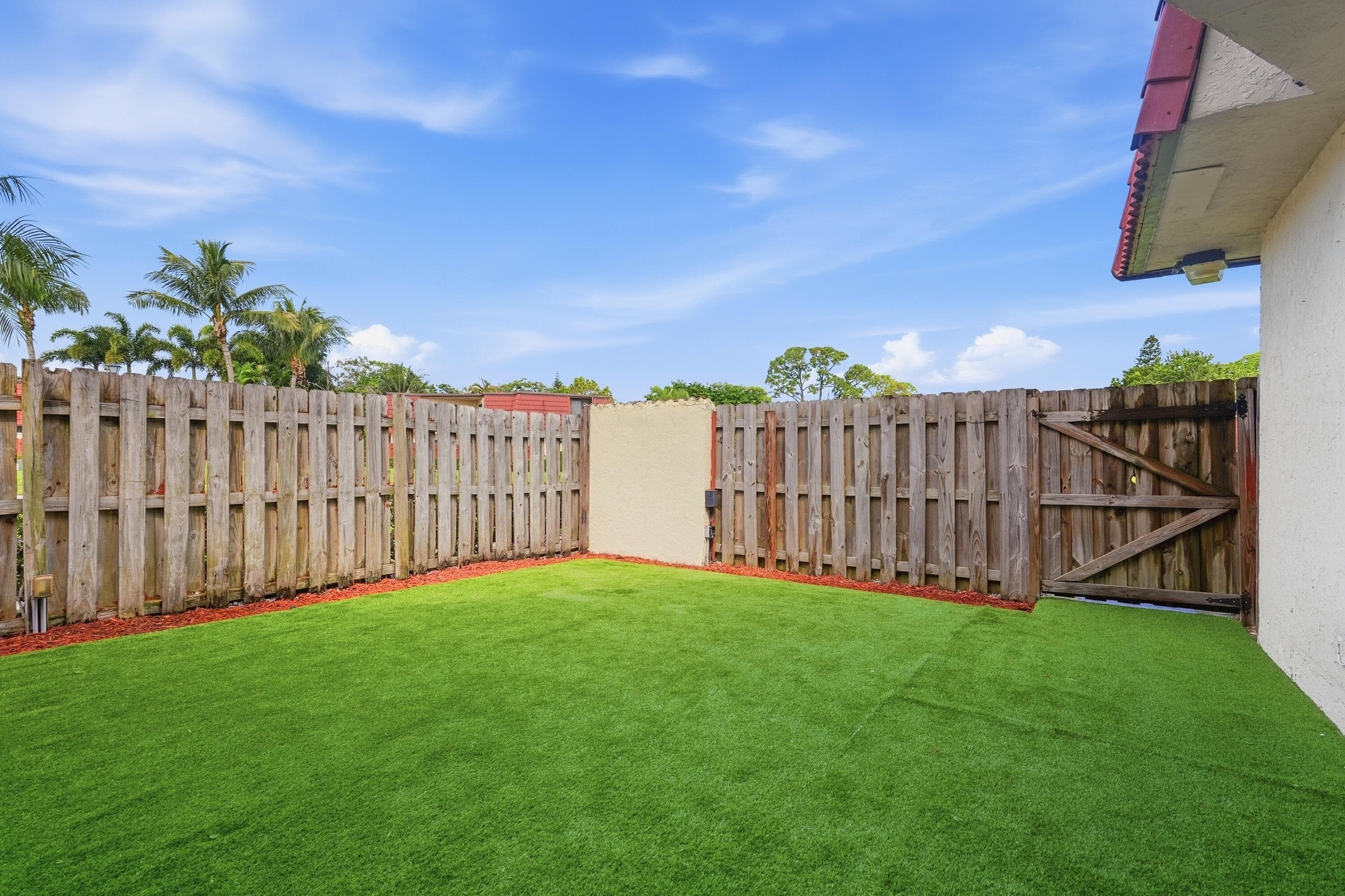 3801 VICTORIA Drive, West Palm Beach, FL 33406 6