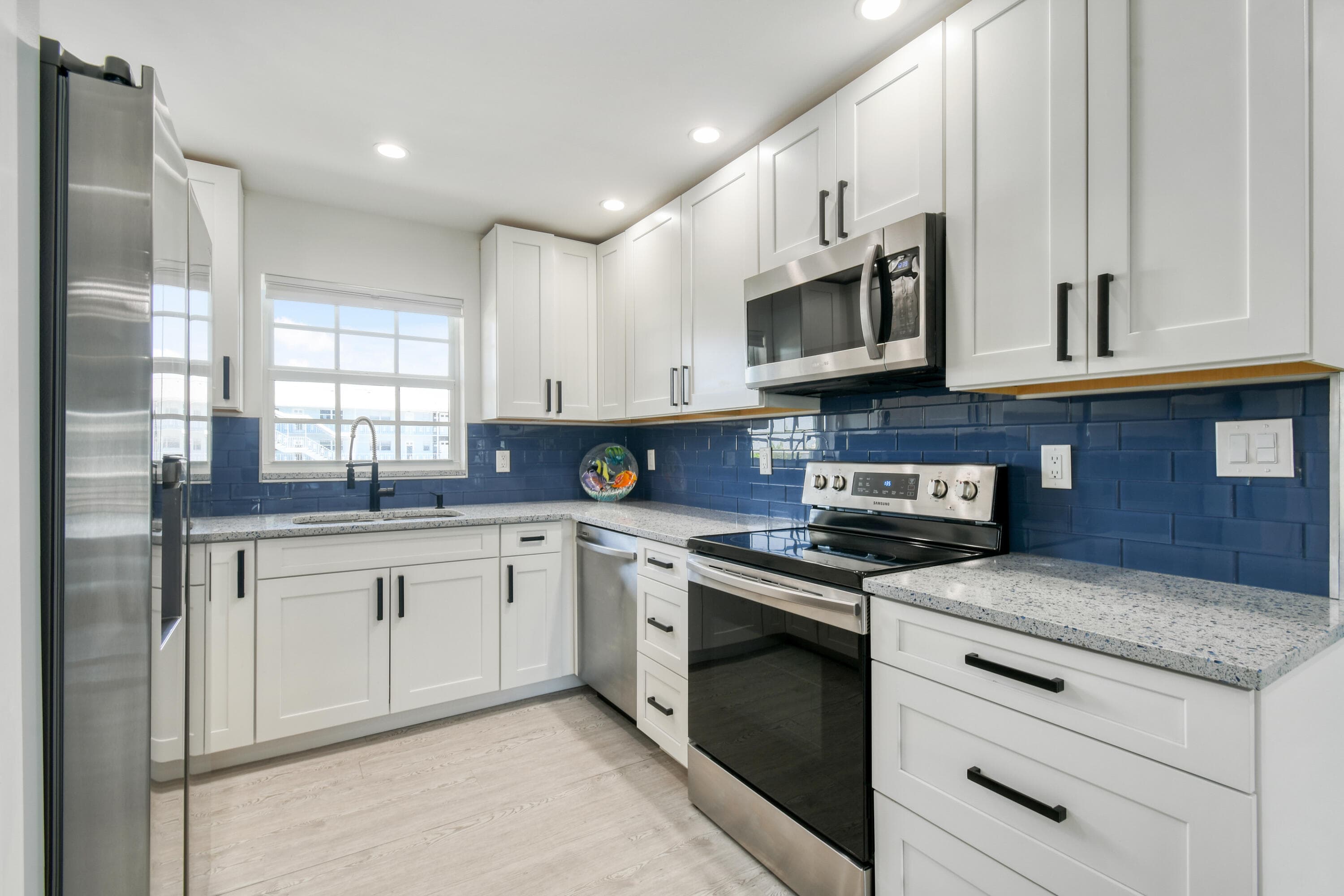 117 Lehane Terrace 211, North Palm Beach, FL 33408 9