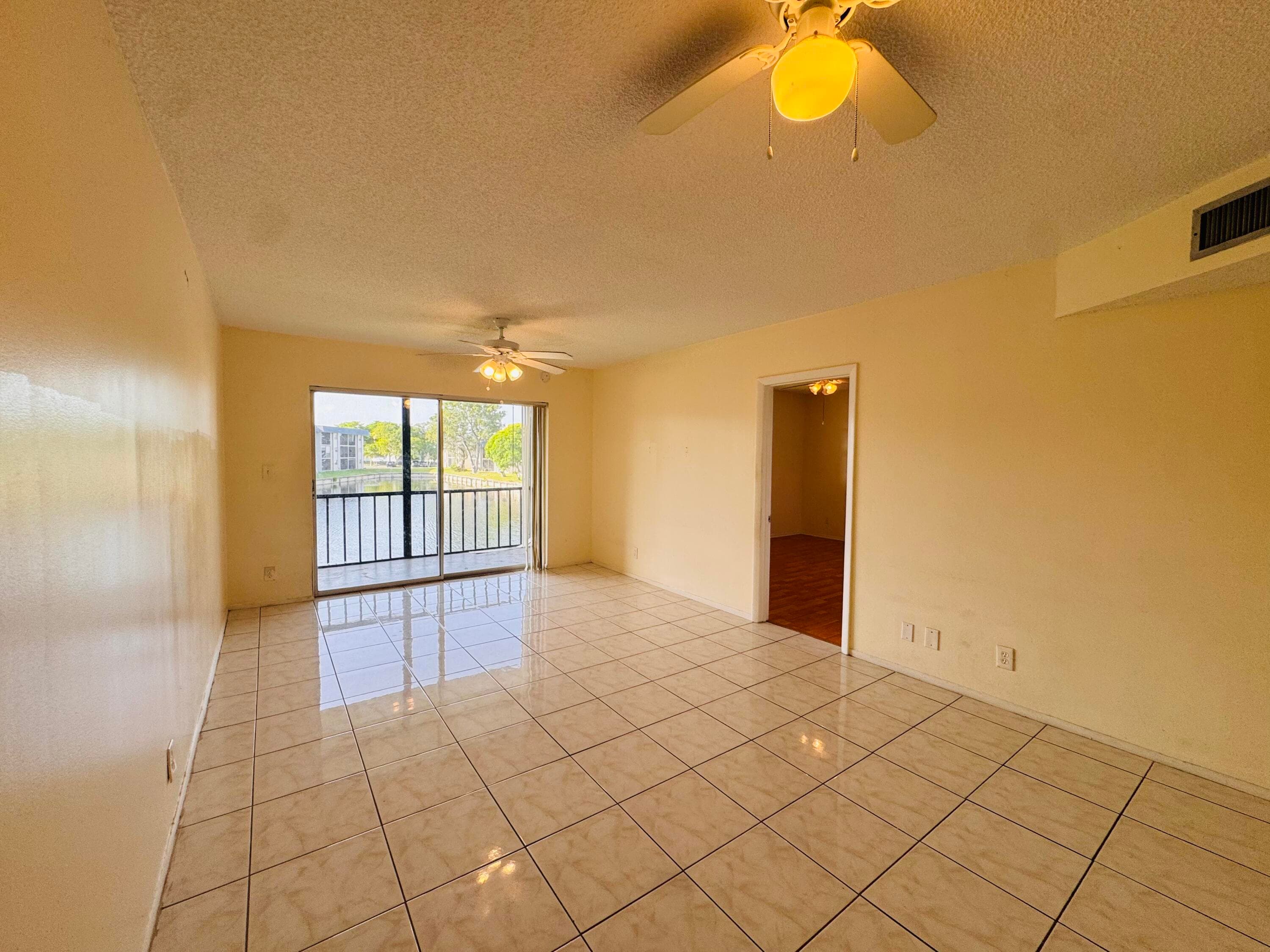 8025 S Colony Circle 203, Tamarac, FL 33321 17