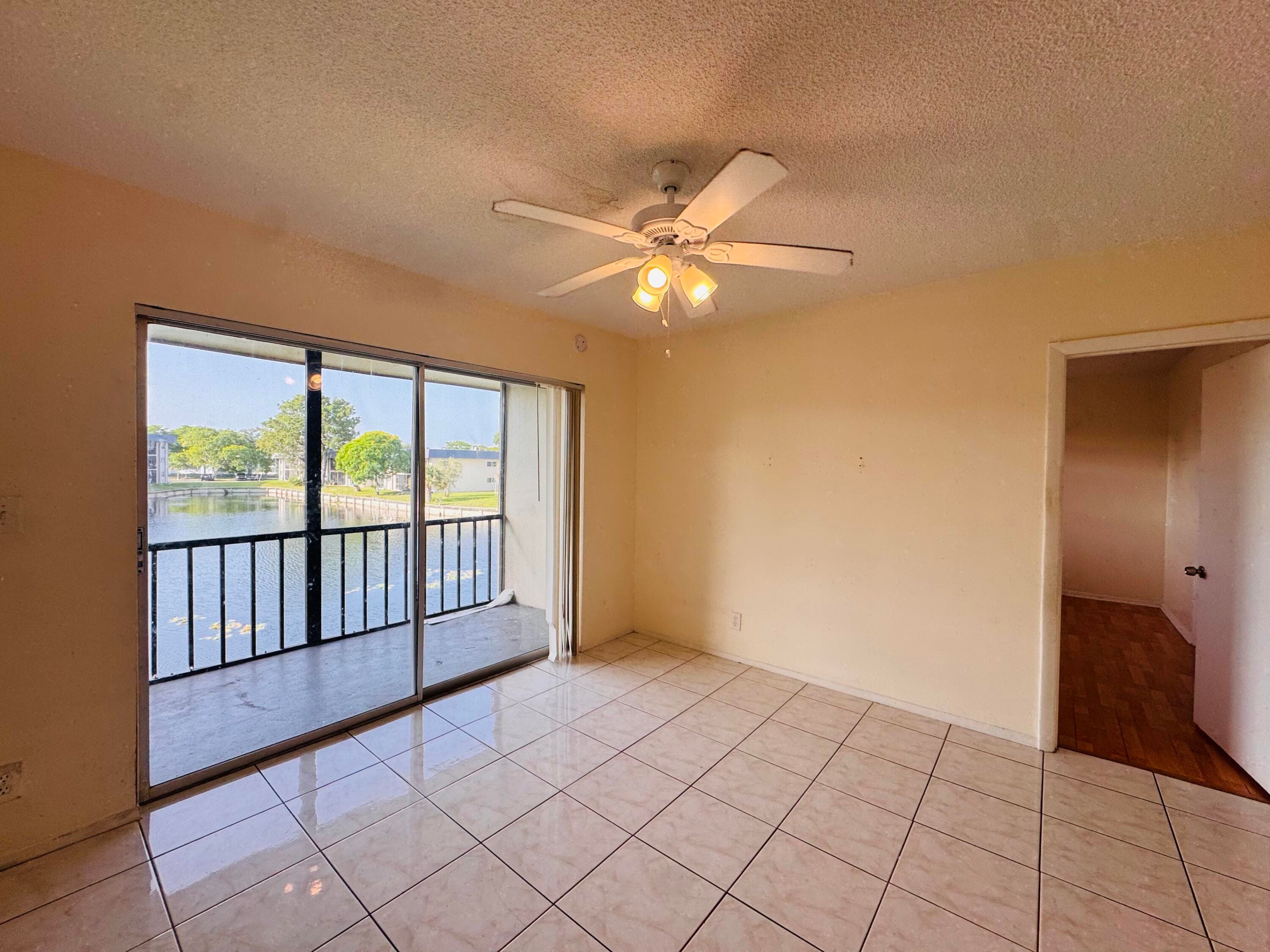 8025 S Colony Circle 203, Tamarac, FL 33321 3