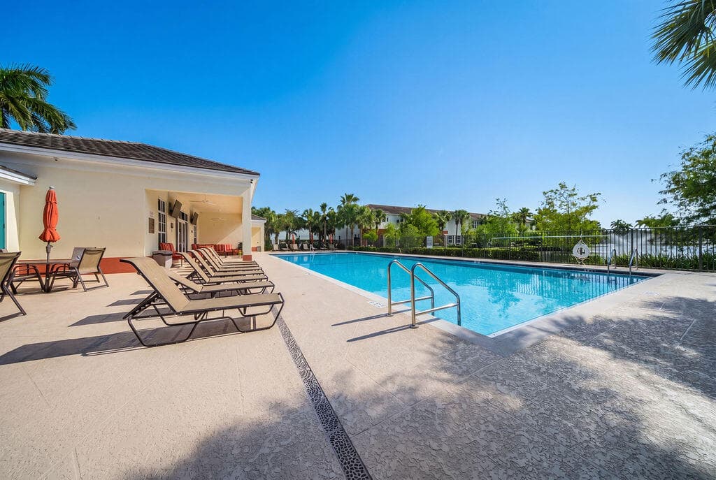 261 SW 6TH Place, Pompano Beach, FL 33060 47