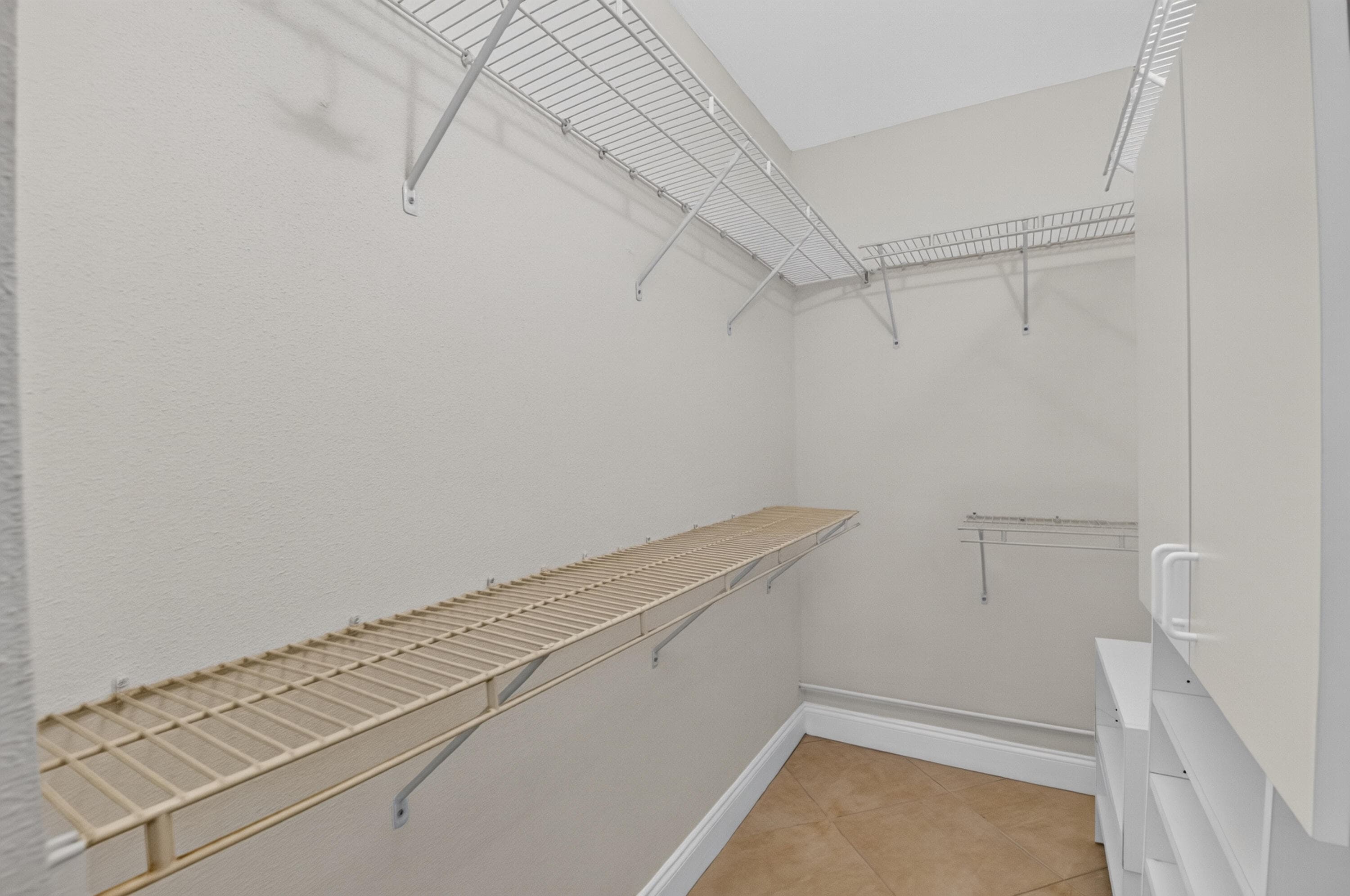 449 MONACO J, Delray Beach, FL 33446 13