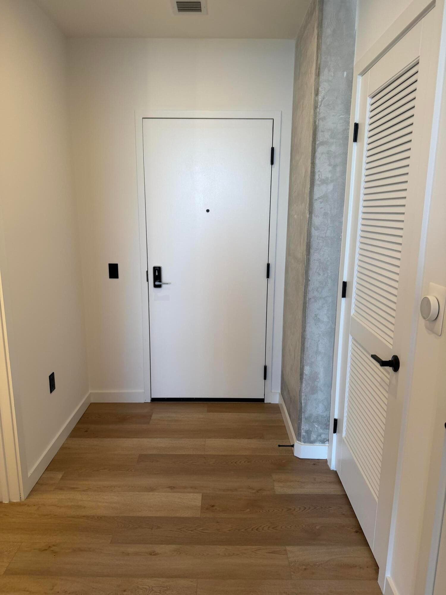 307 SW 5th, Fort Lauderdale, FL 33315 19