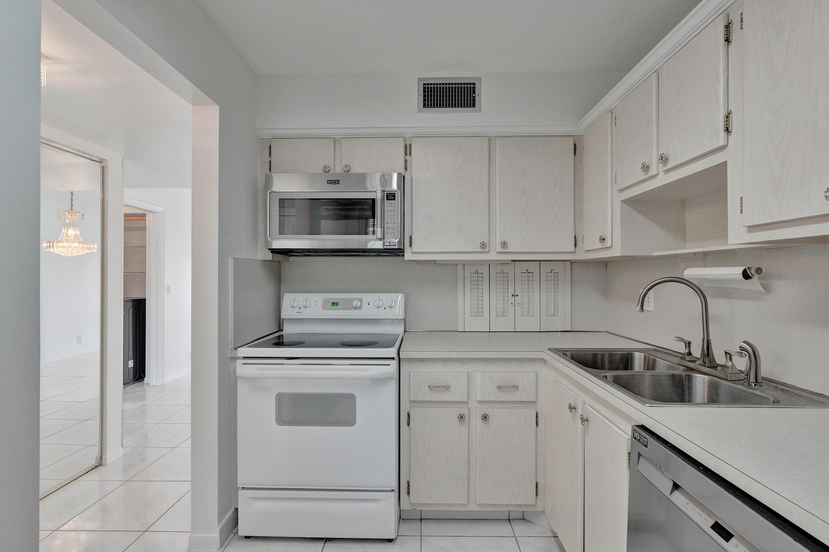 4100 TIVOLI Court 304, Lake Worth, FL 33467 7