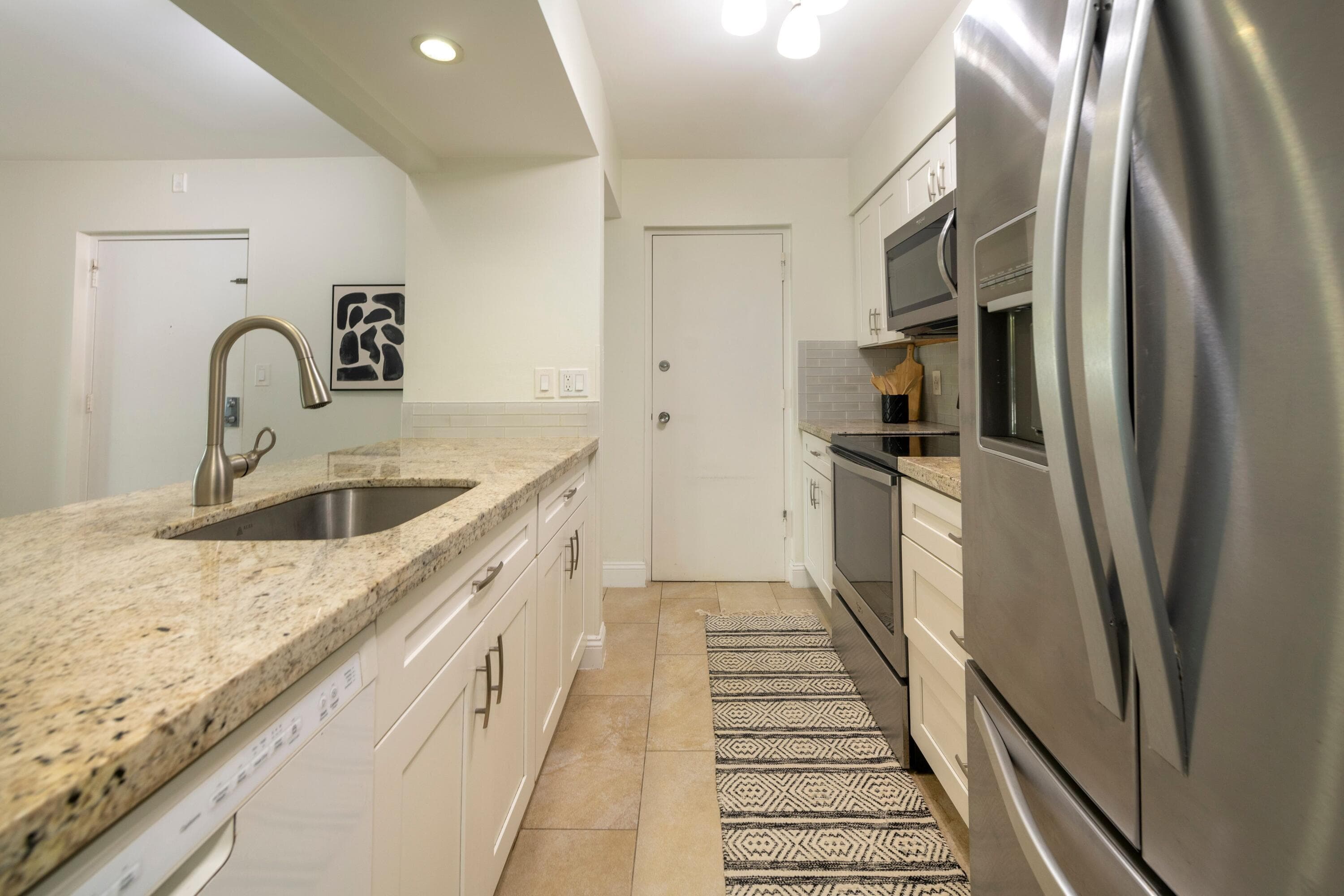 900 RIVER REACH Drive 104, Fort Lauderdale, FL 33315 5
