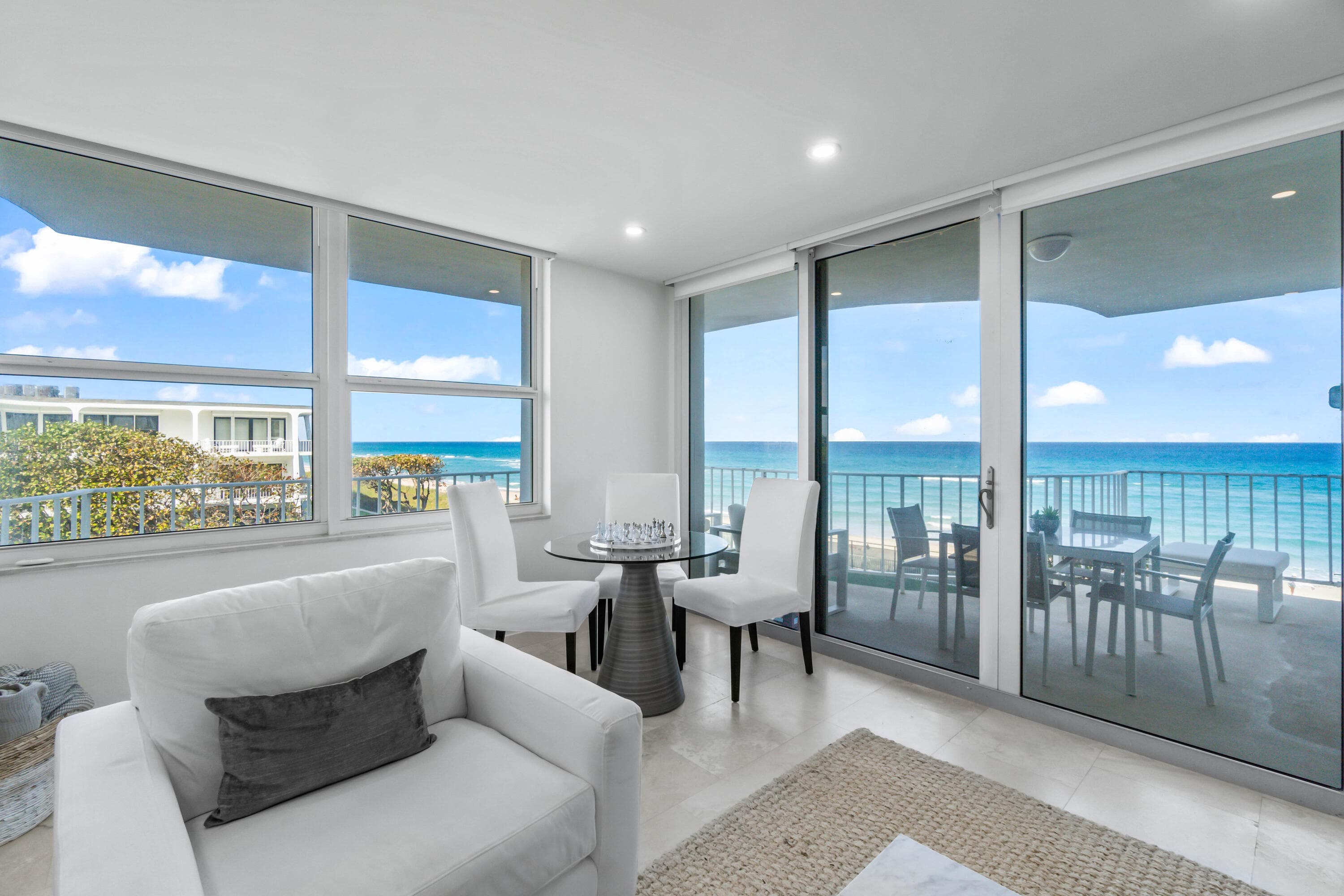 2295 S Ocean Boulevard 425, Palm Beach, FL 33480 4