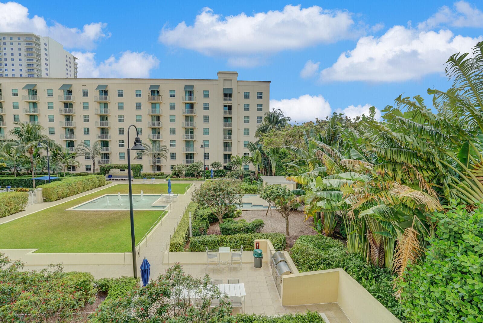 610 CLEMATIS Street 401, West Palm Beach, FL 33401 26