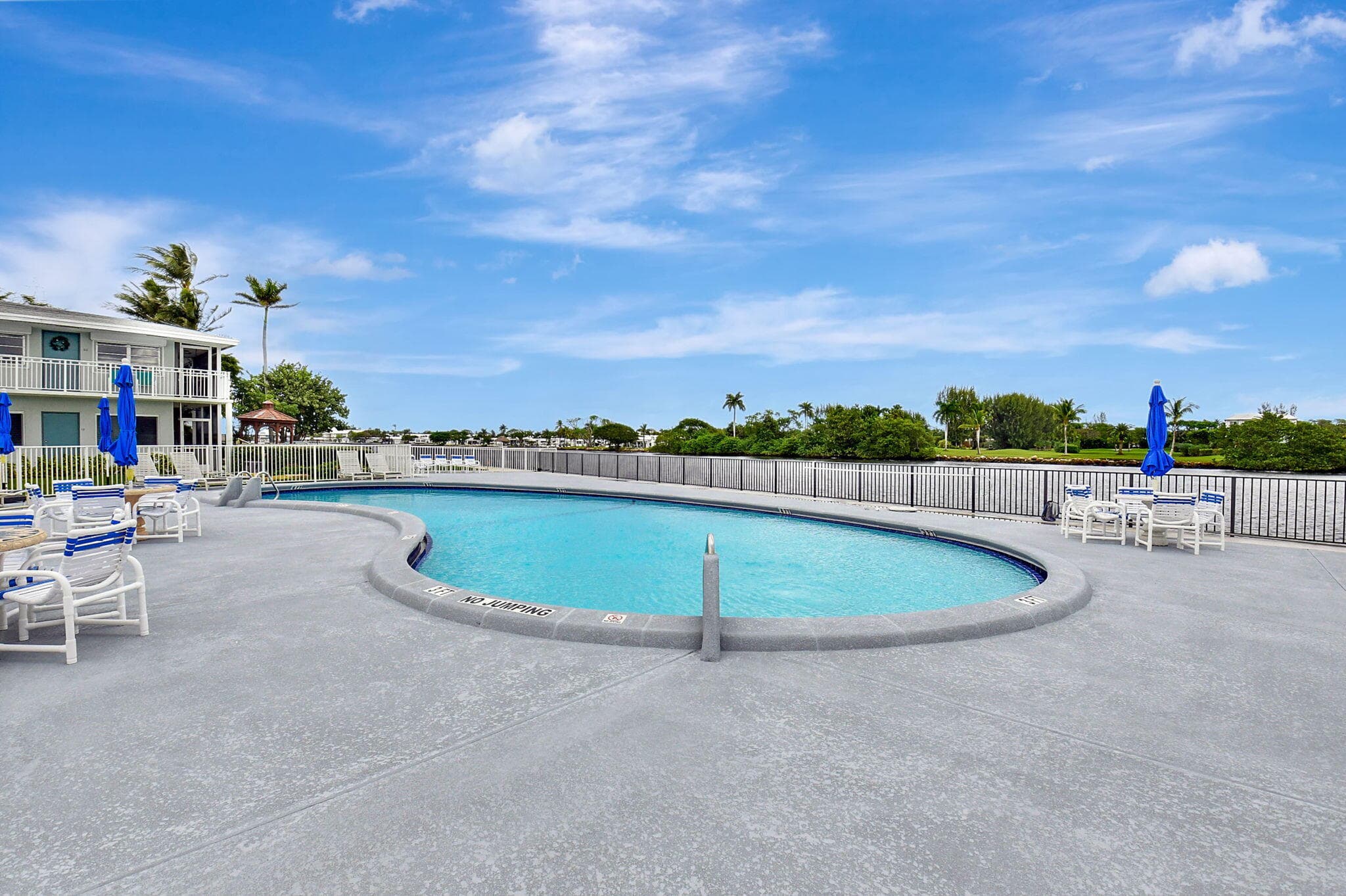 2430 S FEDERAL Highway 2, Boynton Beach, FL 33435 56