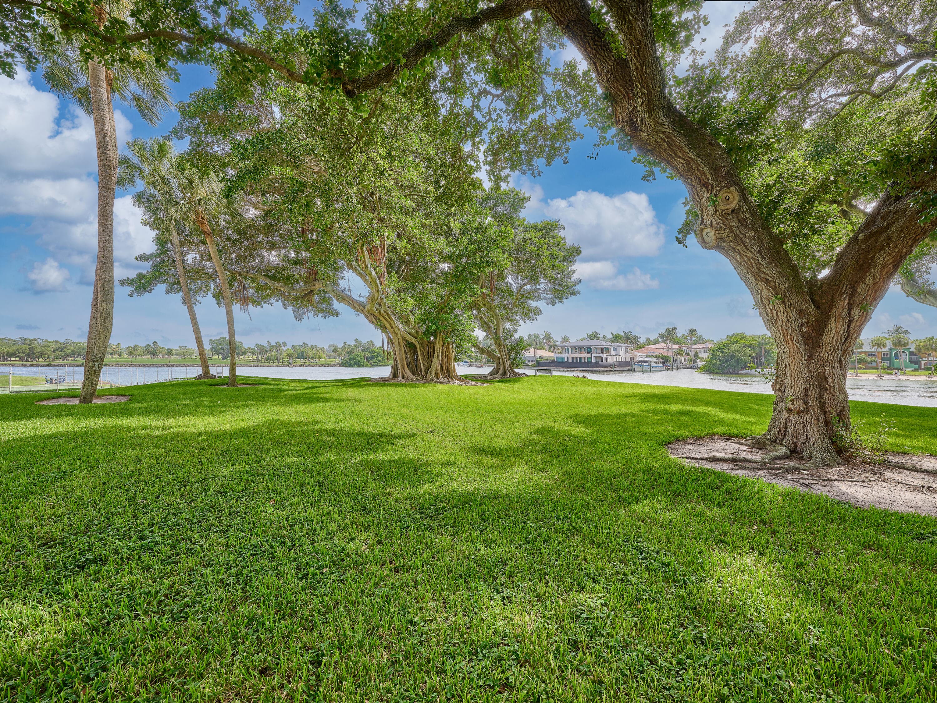 374 Golfview Road 106, North Palm Beach, FL 33408 72