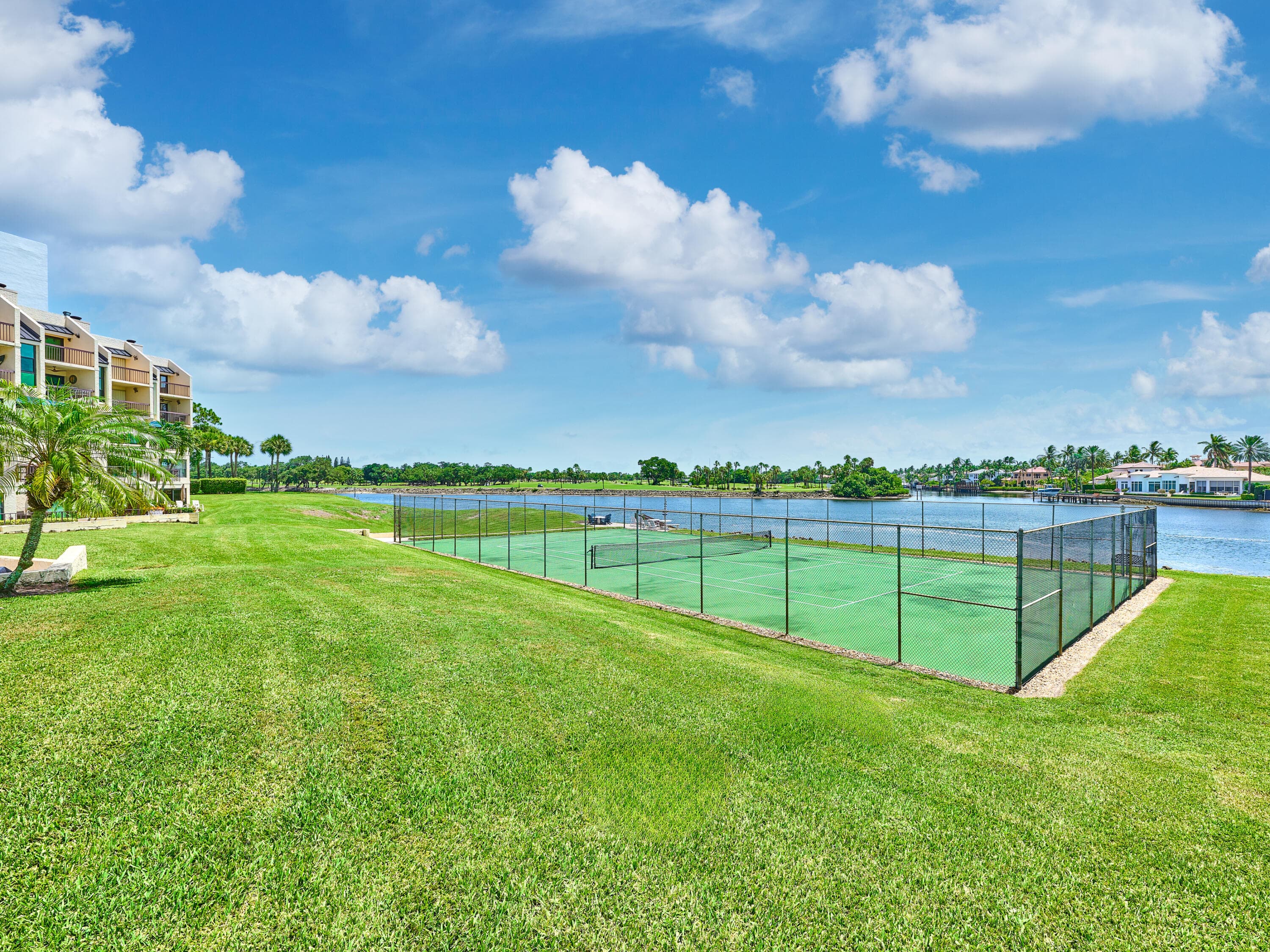 374 Golfview Road 106, North Palm Beach, FL 33408 78