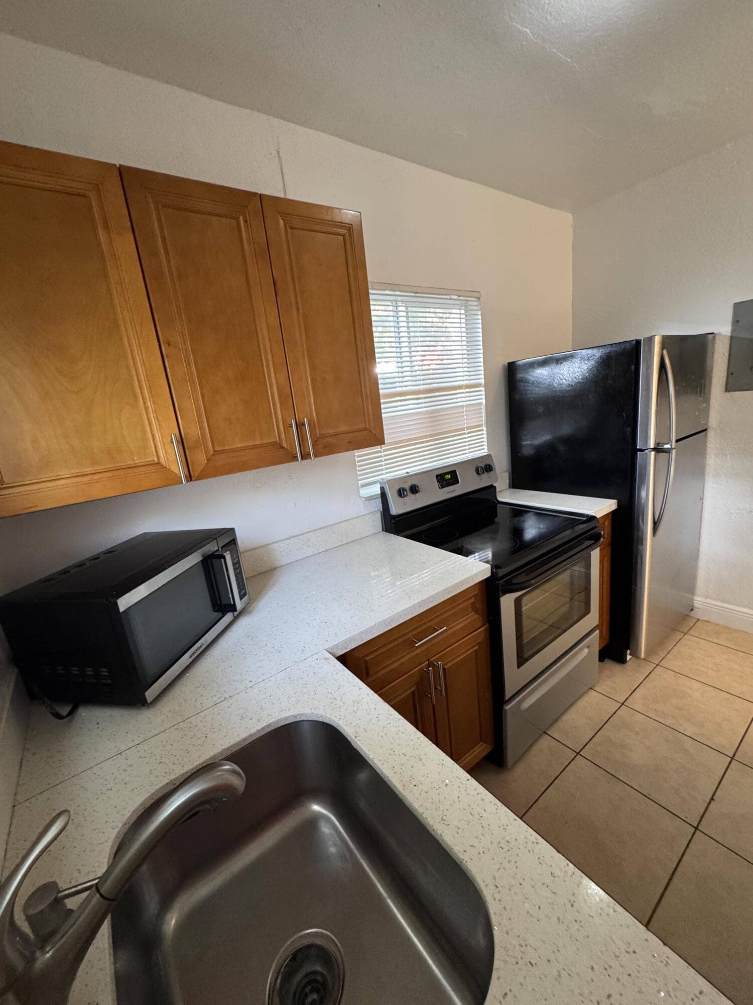 1960 SW 41ST Avenue 6A, Fort Lauderdale, FL 33317 4