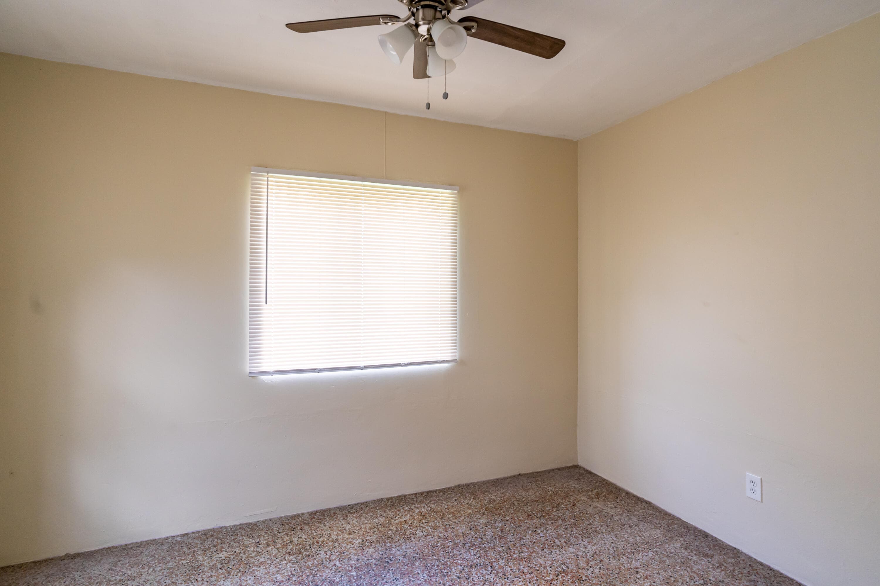 533 NE 2nd Avenue, Fort Lauderdale, FL 33304 15