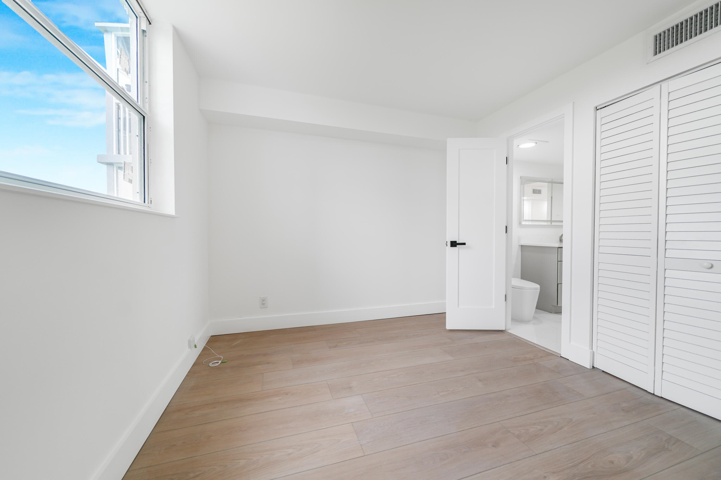 5301 NW 2nd Avenue, Boca Raton, FL 33487 29