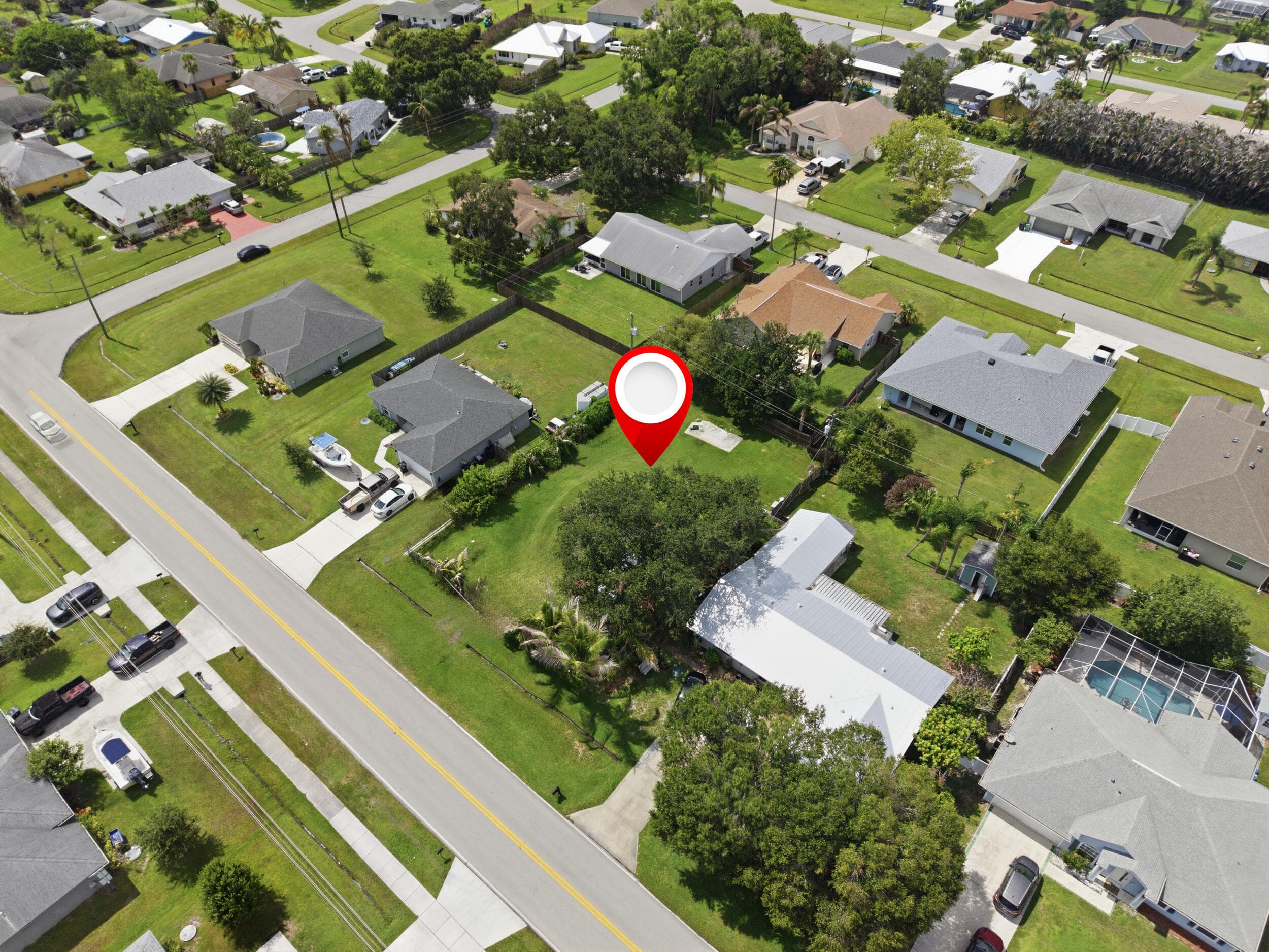 719 SE Thornhill Drive, Port St. Lucie, FL 34983 10