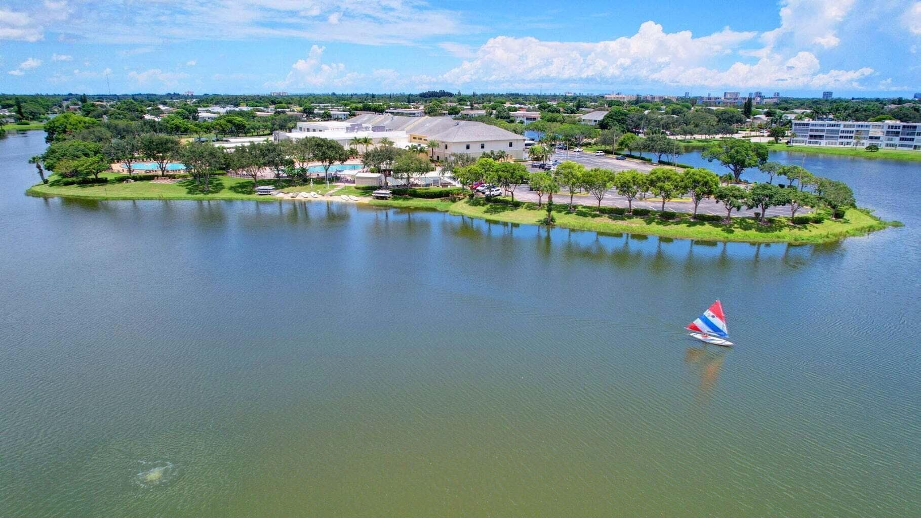 330 WELLINGTON G, West Palm Beach, FL 33417 23