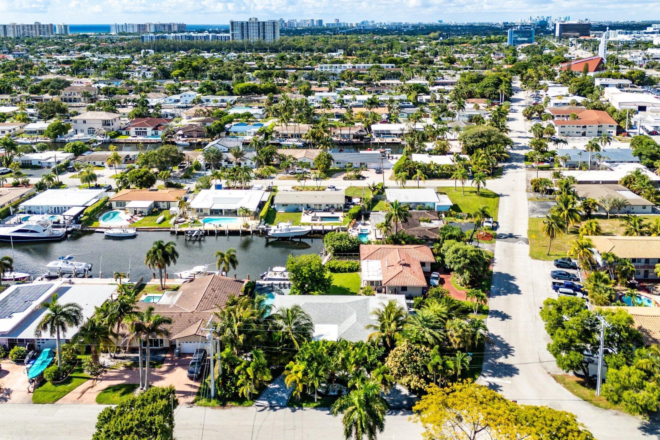 2200 SE 9TH Street, Pompano Beach, FL 33062 50