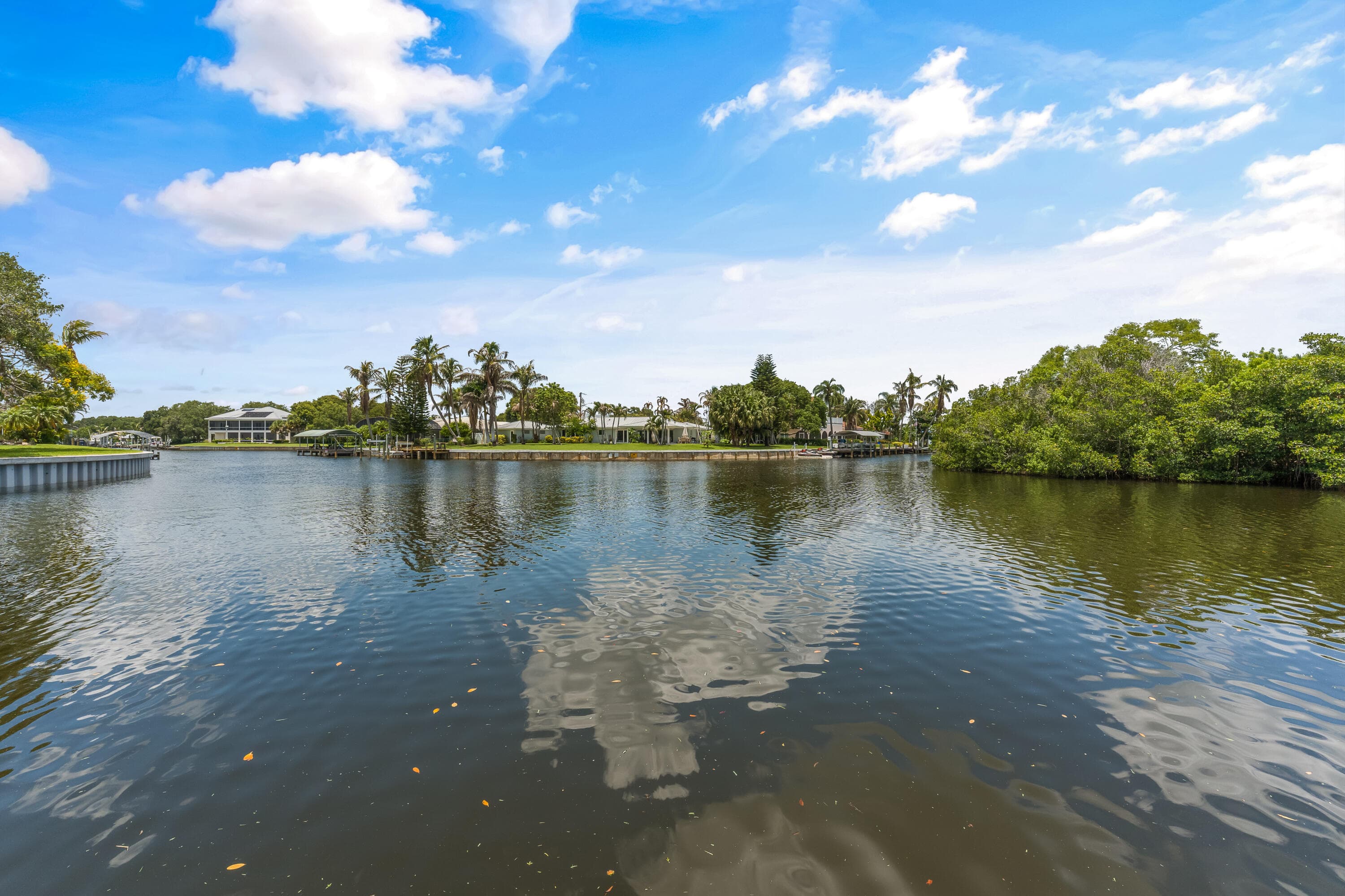 2165 6TH Court SE, Vero Beach, FL 32962 60