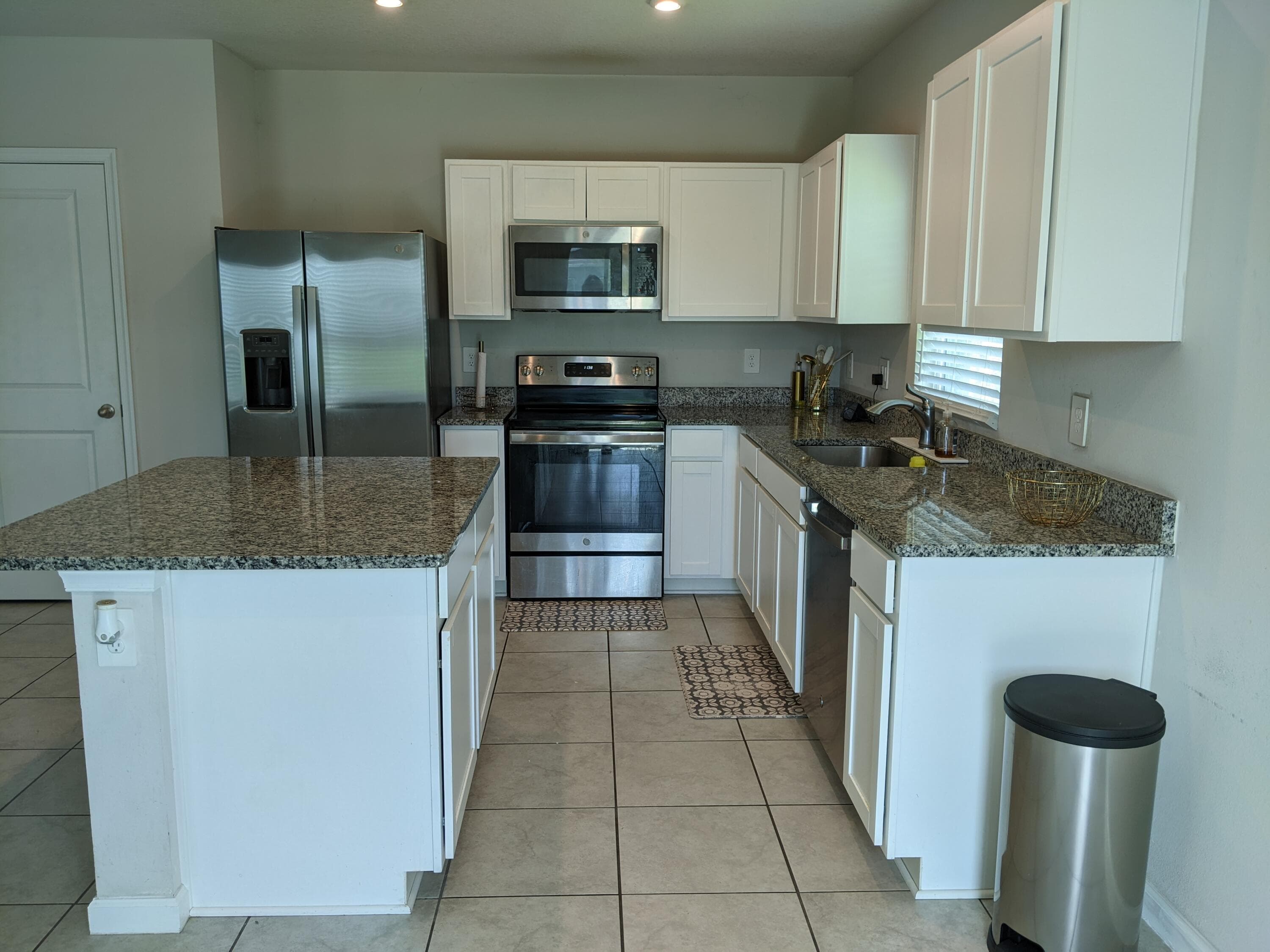 605 Lychee Lane, Fort Pierce, FL 34981 32