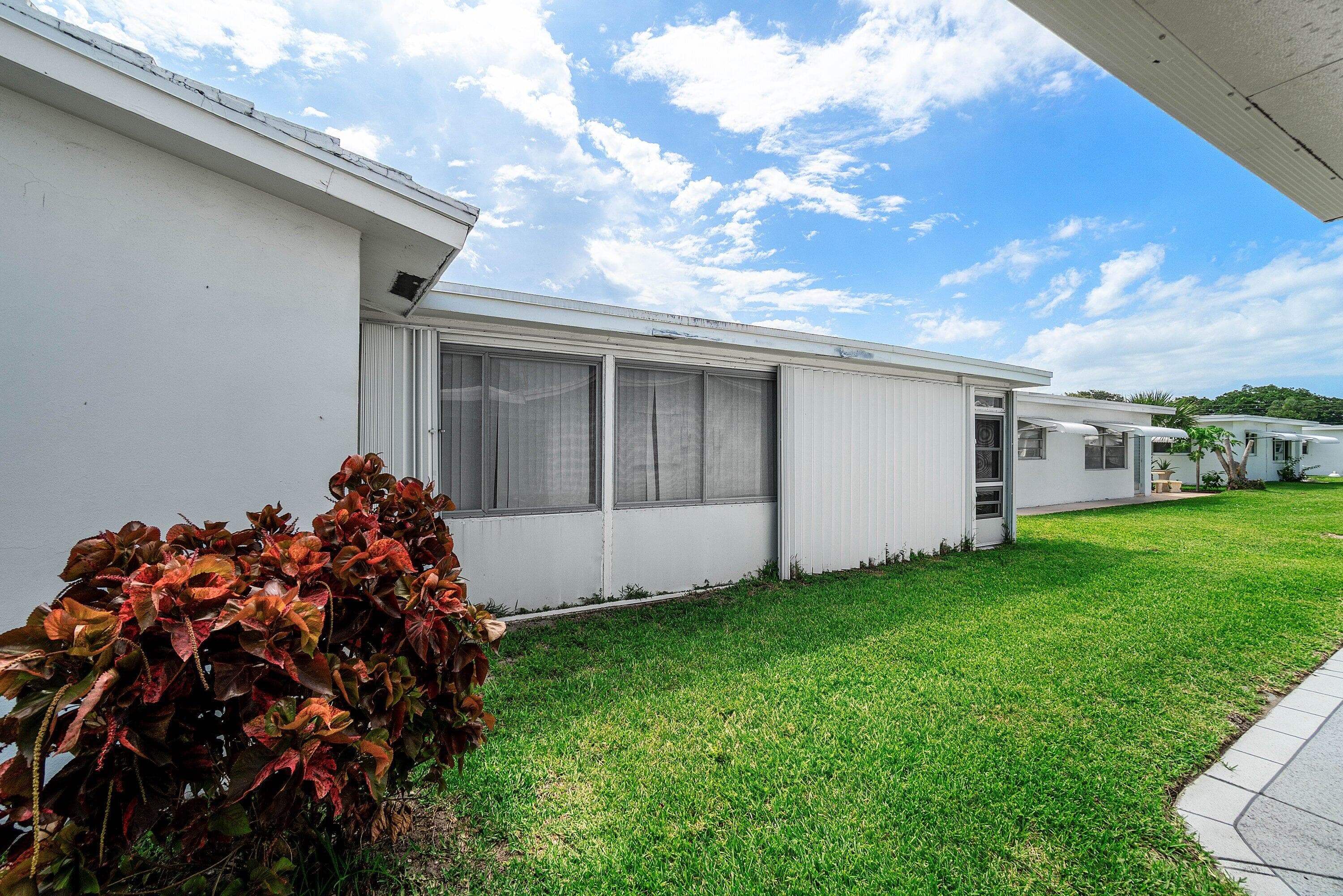 114 SW 8th Court, Boynton Beach, FL 33426 26