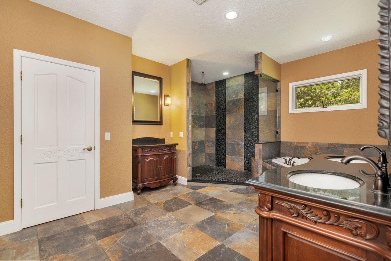 14590 CRAZY HORSE Lane, Palm Beach Gardens, FL 33418 19