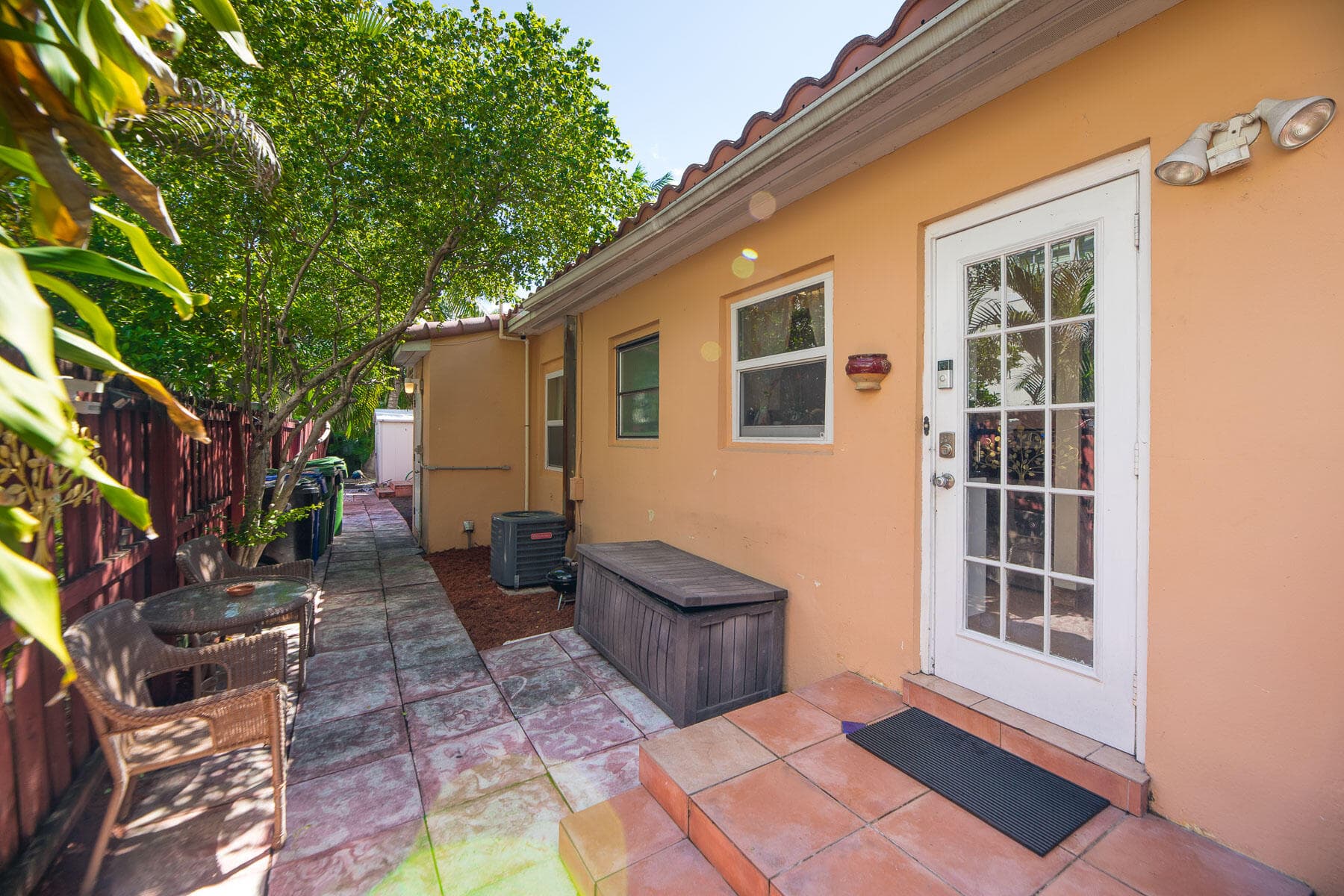 1136 NE 17th Way 1-2, Fort Lauderdale, FL 33304 7