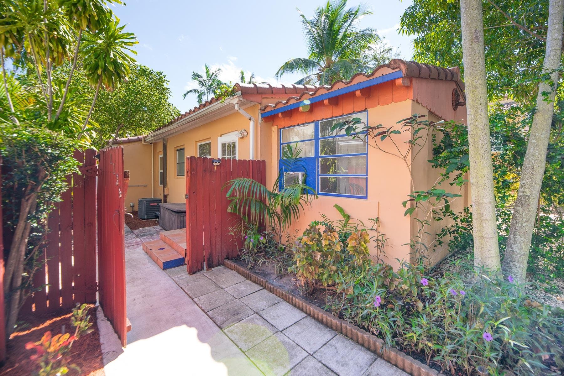 1136 NE 17th Way 1-2, Fort Lauderdale, FL 33304 8